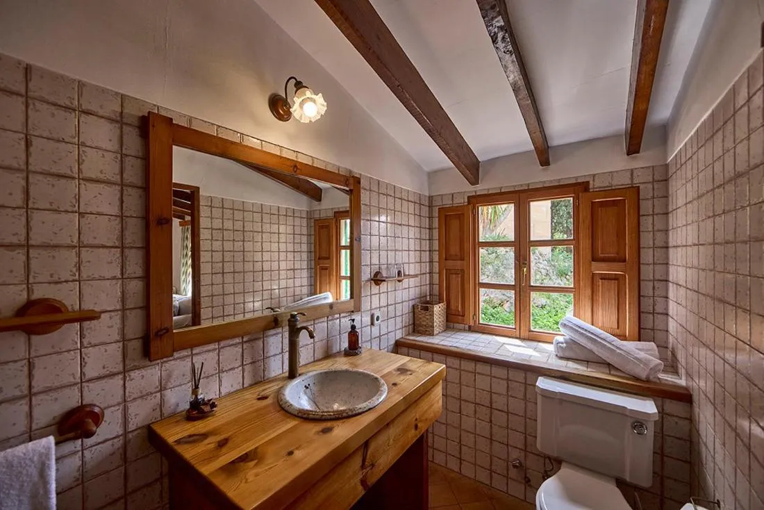 Bathroom in Can Busquets