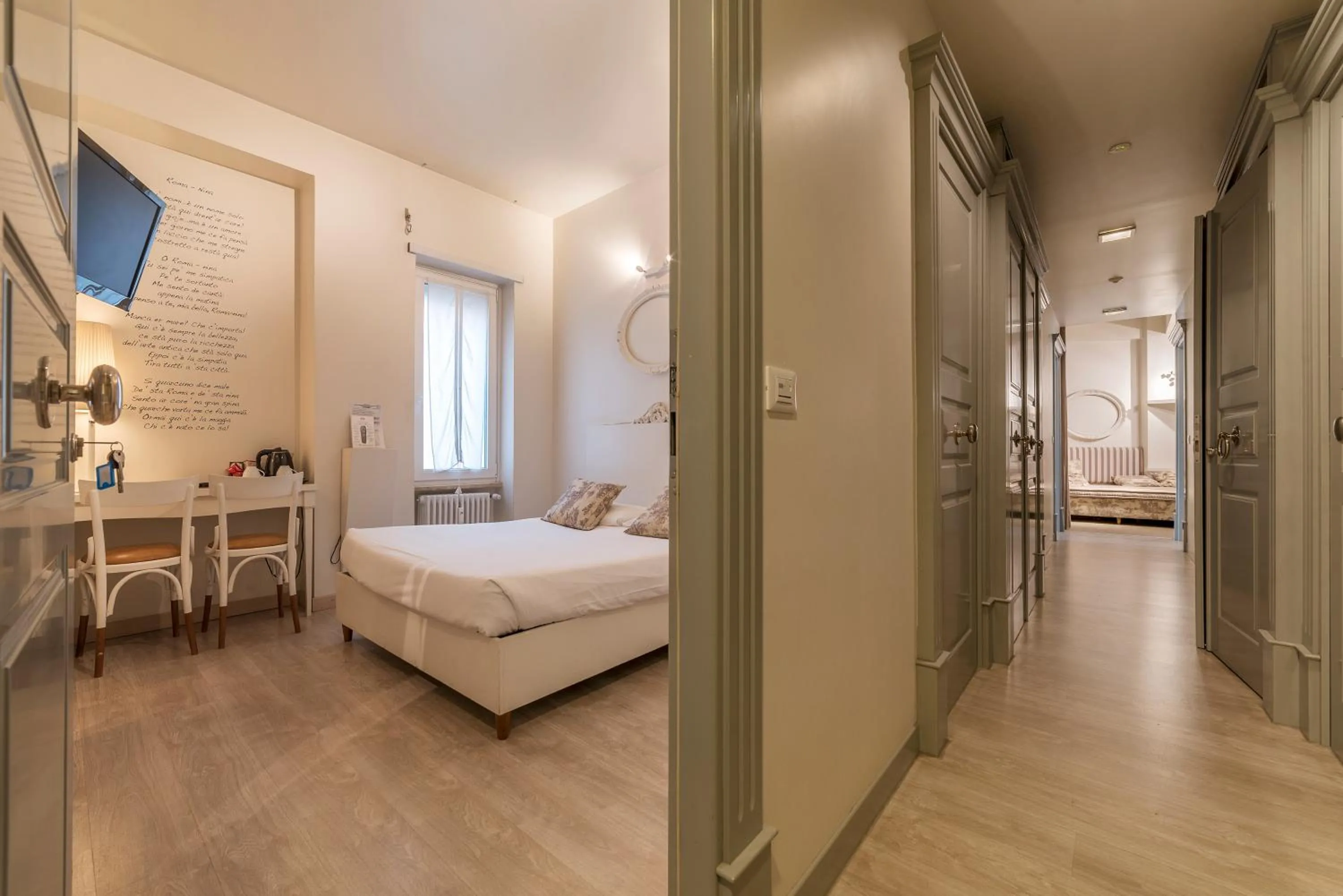 Bed in Nina Casetta De Trastevere