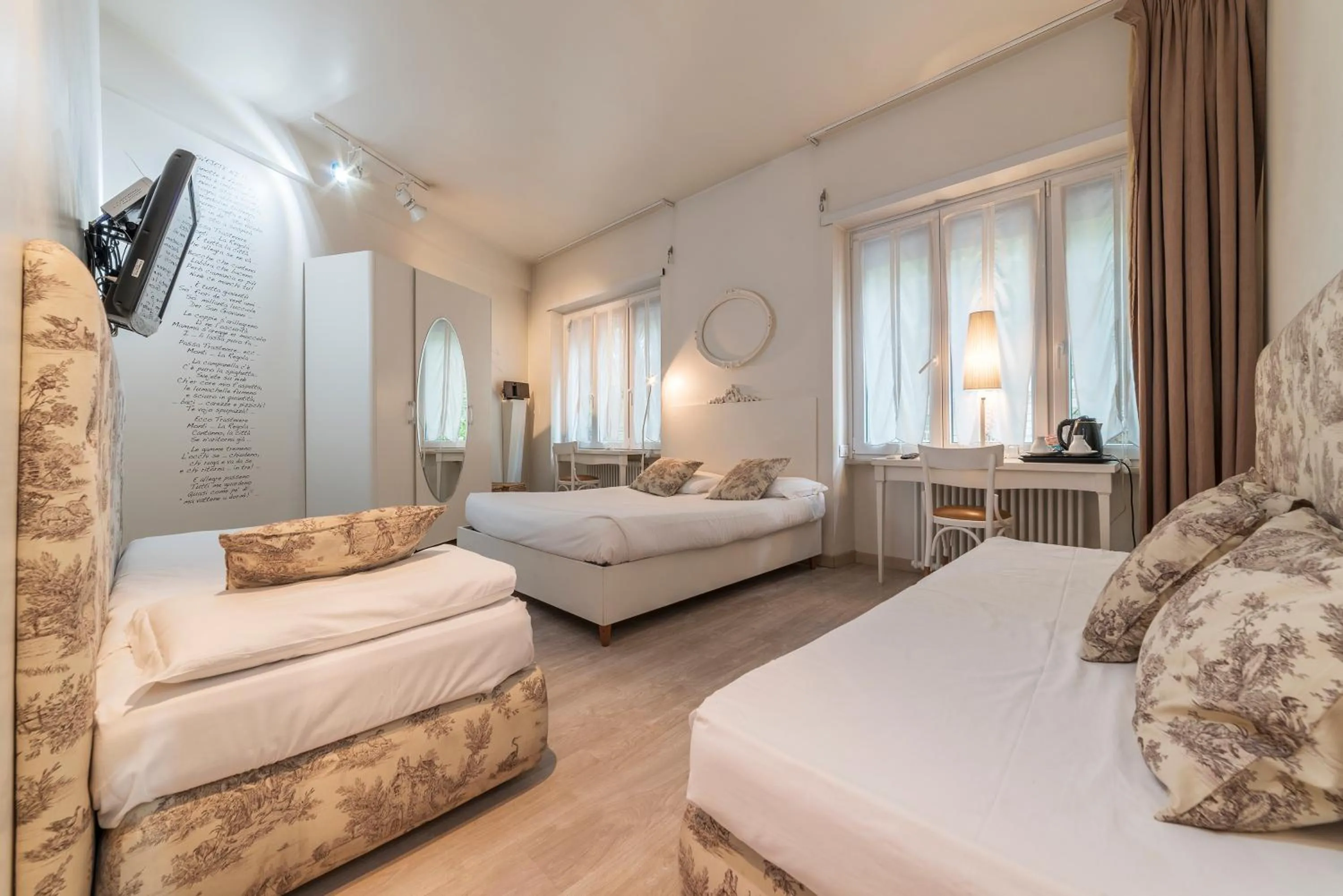 Bed in Nina Casetta De Trastevere