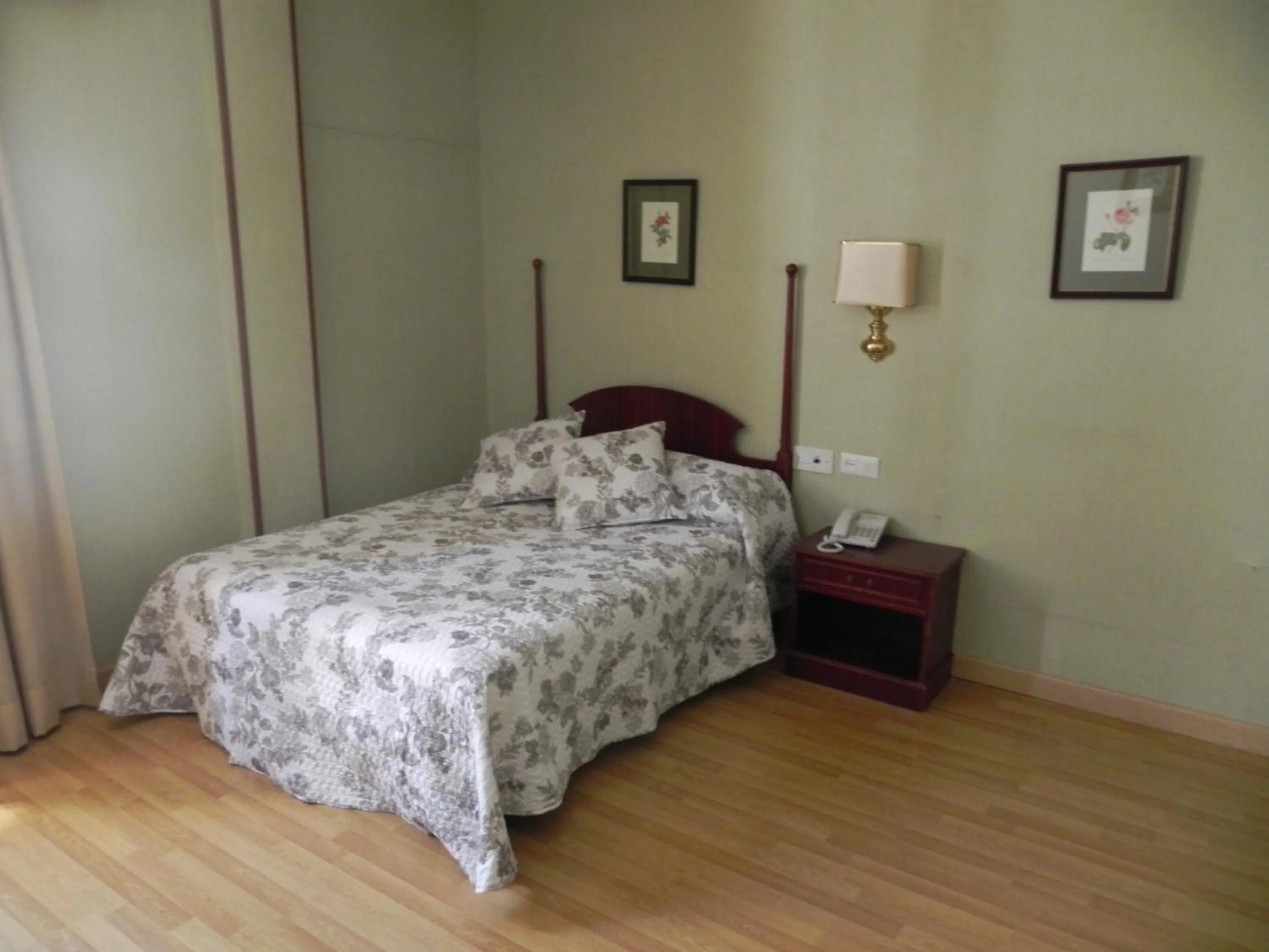 Bed in Hotel Sierra de Aracena