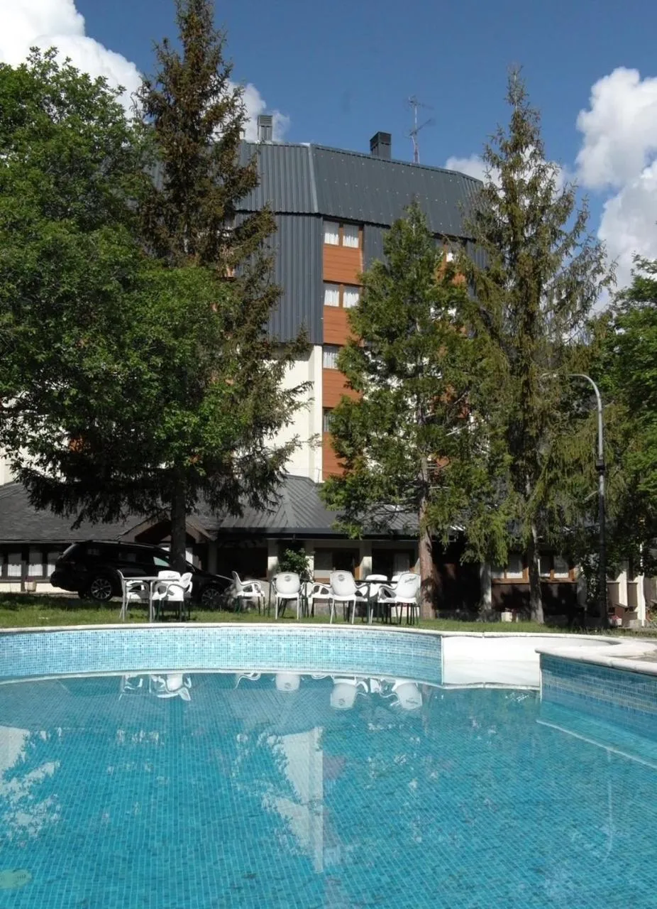 Property building in Hotel Or Blanc