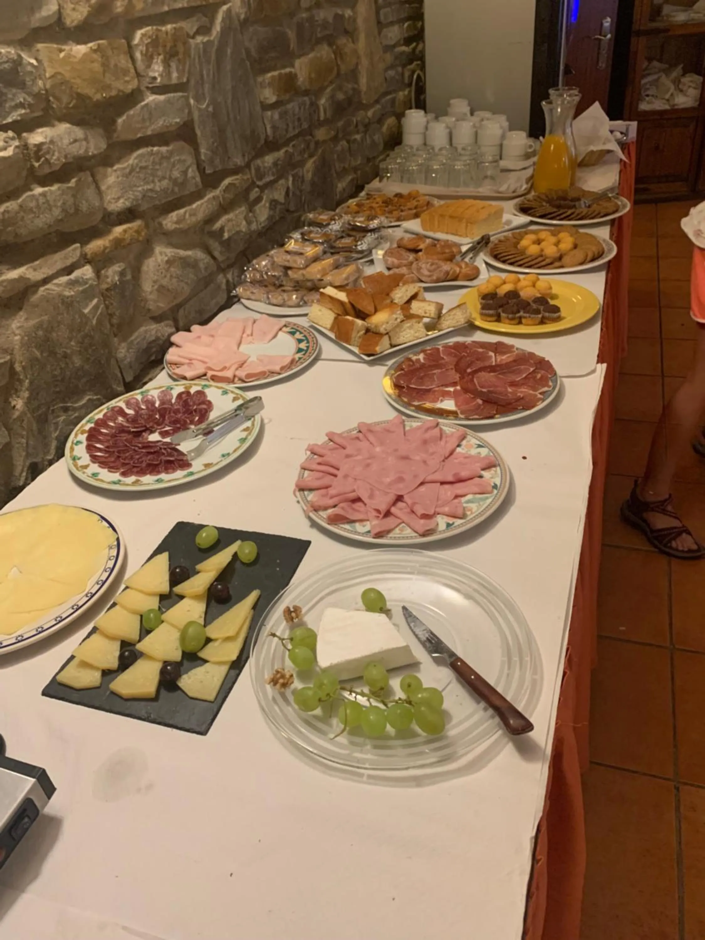 Breakfast in Hotel Or Blanc