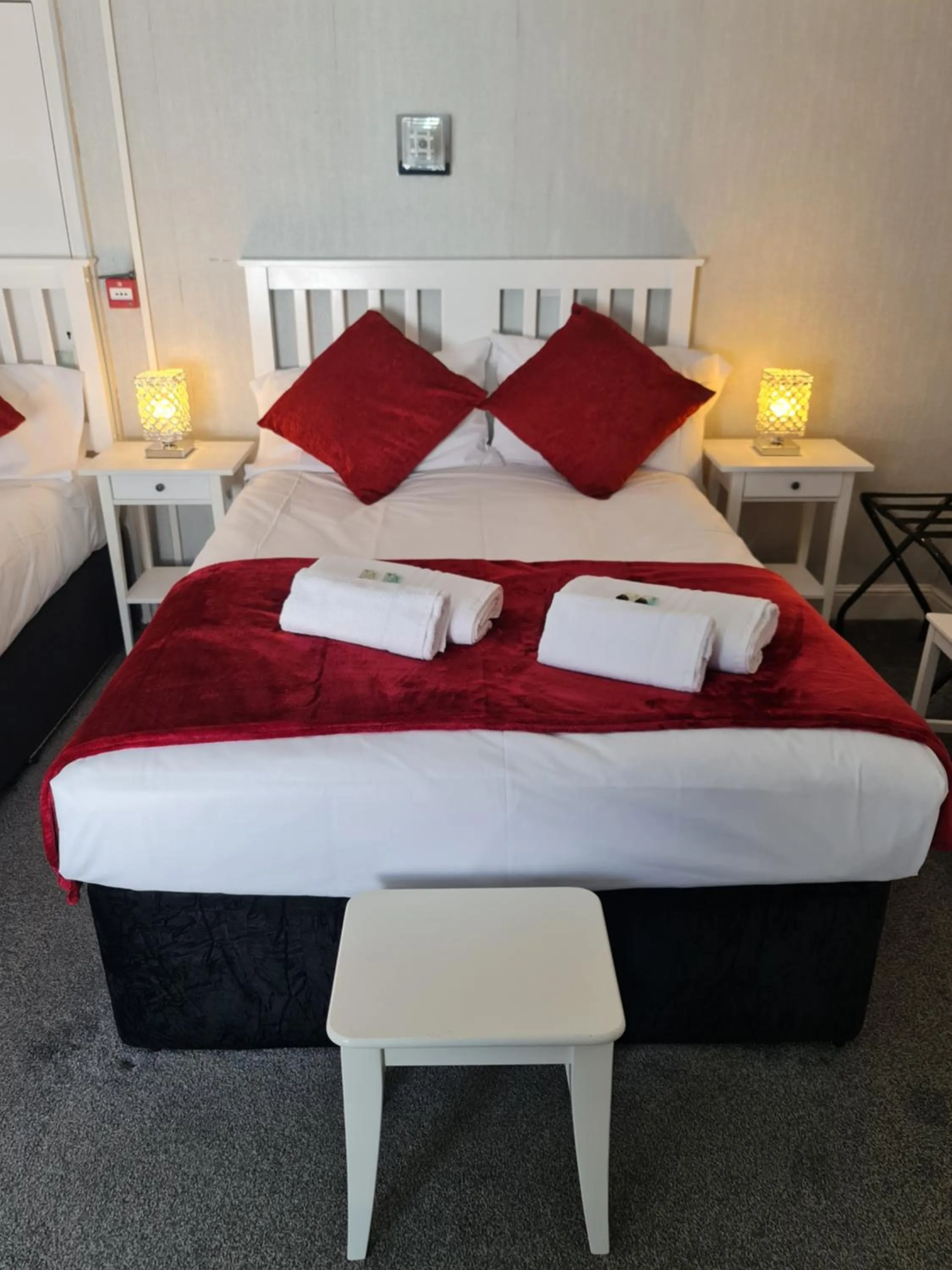 Bed in Clifton Villa - Southport