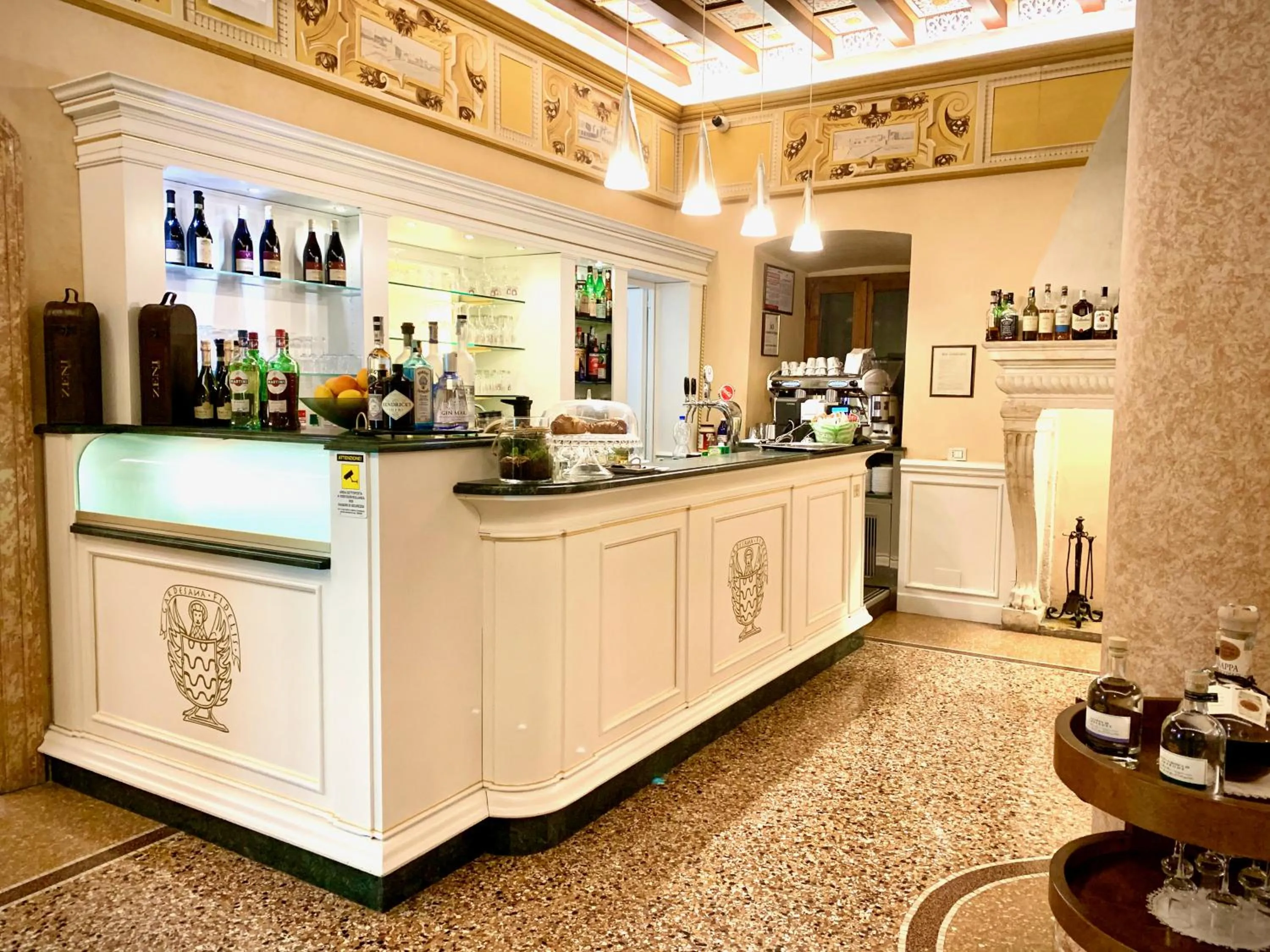 Lounge or bar in Albergo Gardesana
