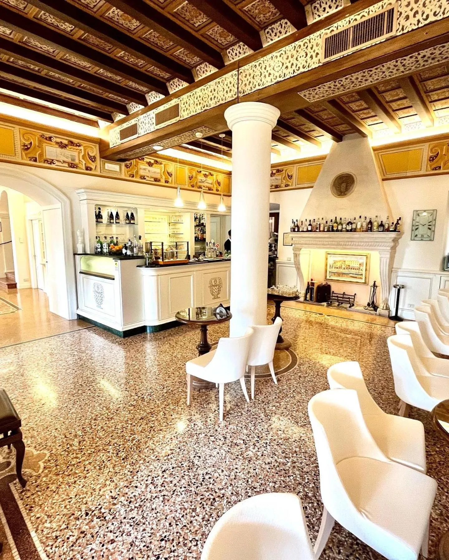 Lounge or bar in Albergo Gardesana