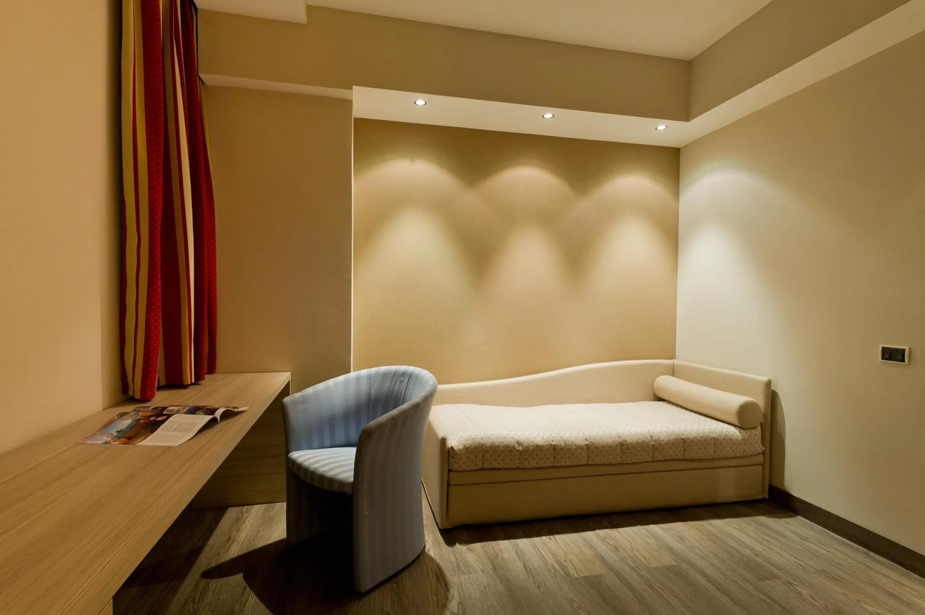 Bed in Hotel Norden Palace