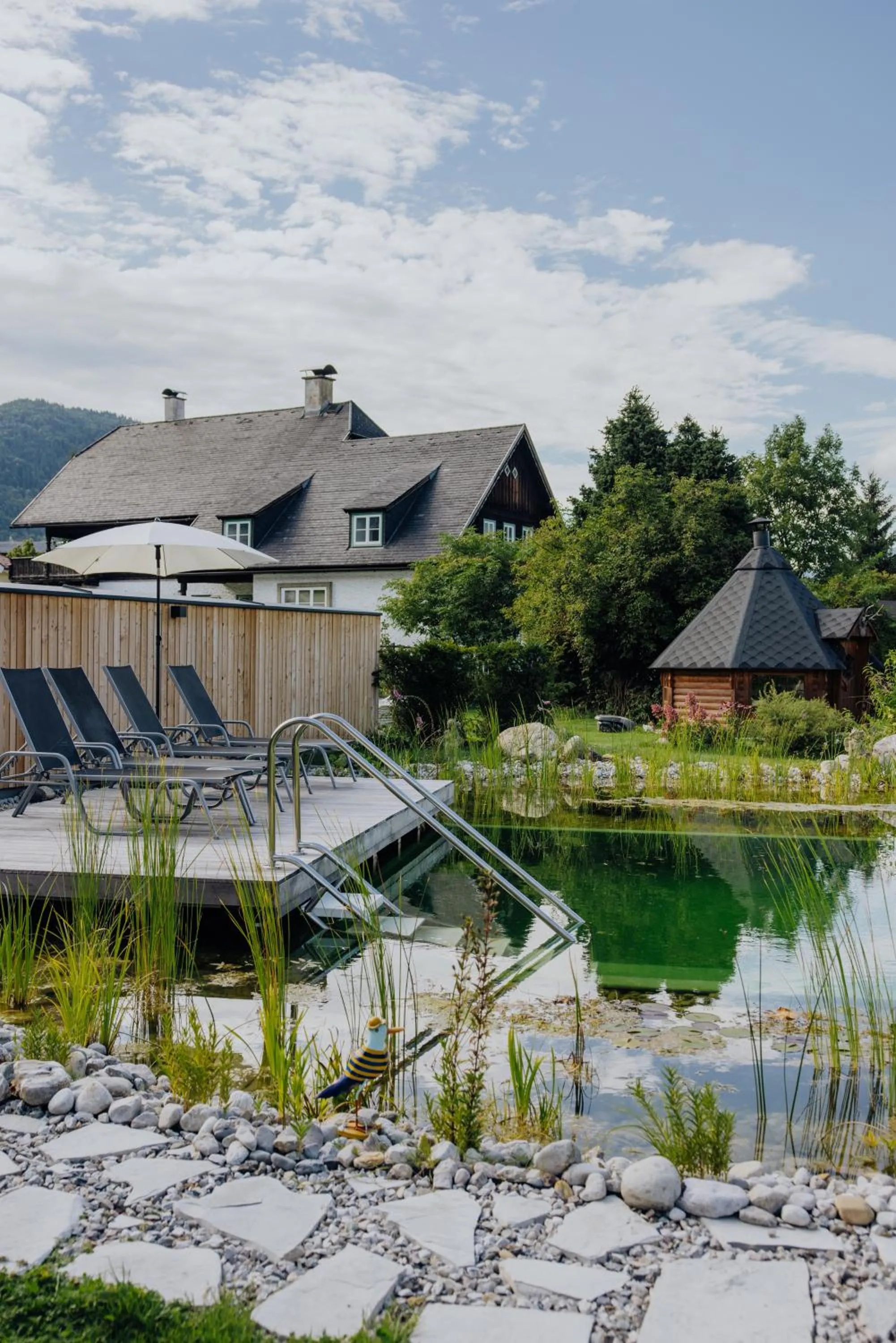 Swimming pool in Hotel Goldener Stern
