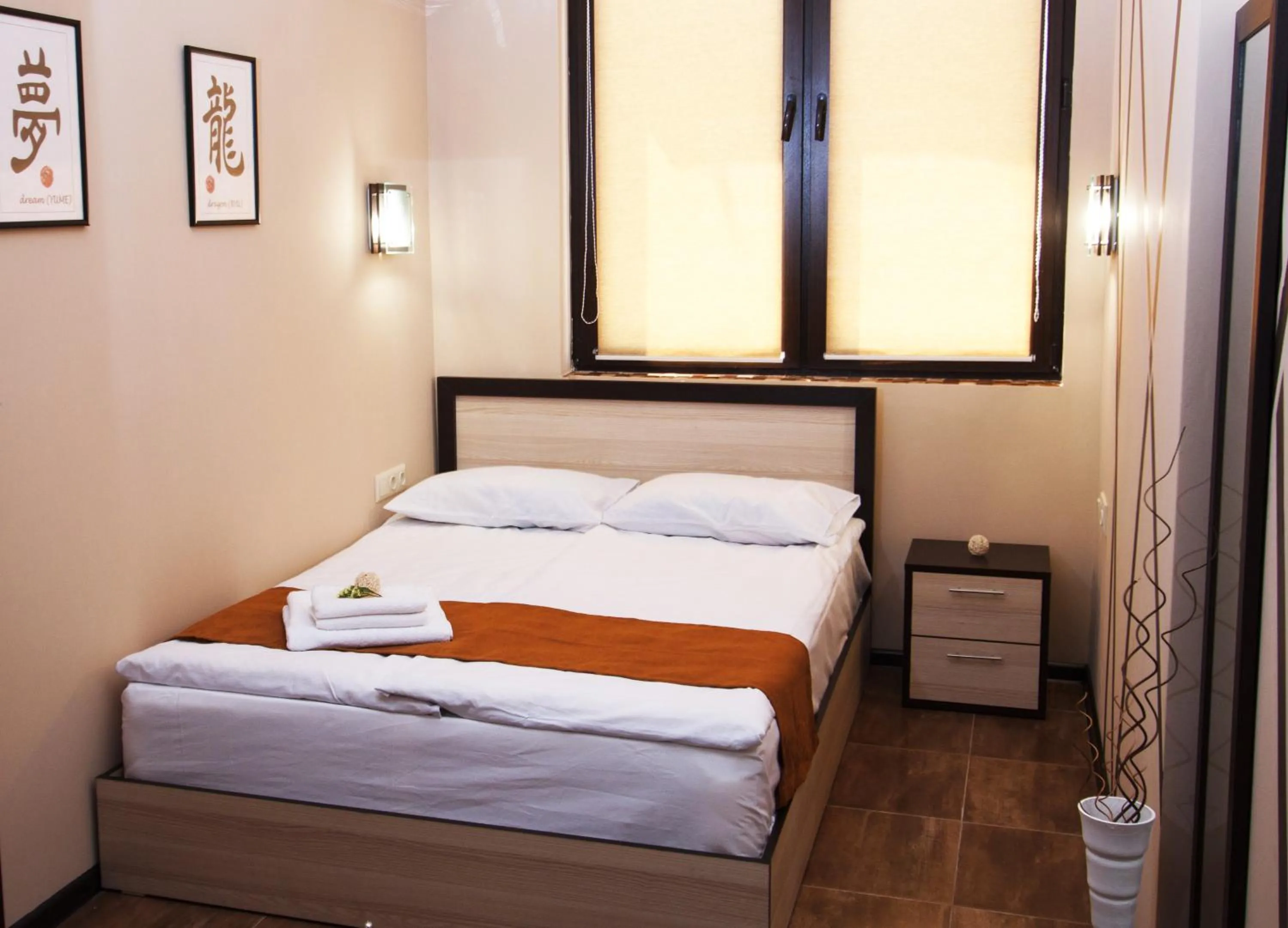 Bedroom, Bed in WOW Guest house in apartment 141
