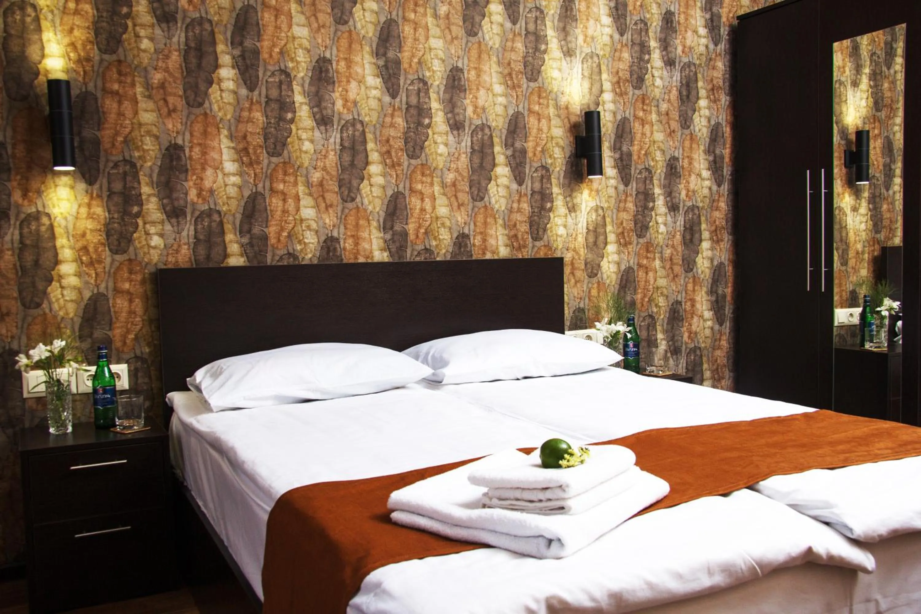 Bedroom, Bed in WOW Guest house in apartment 141