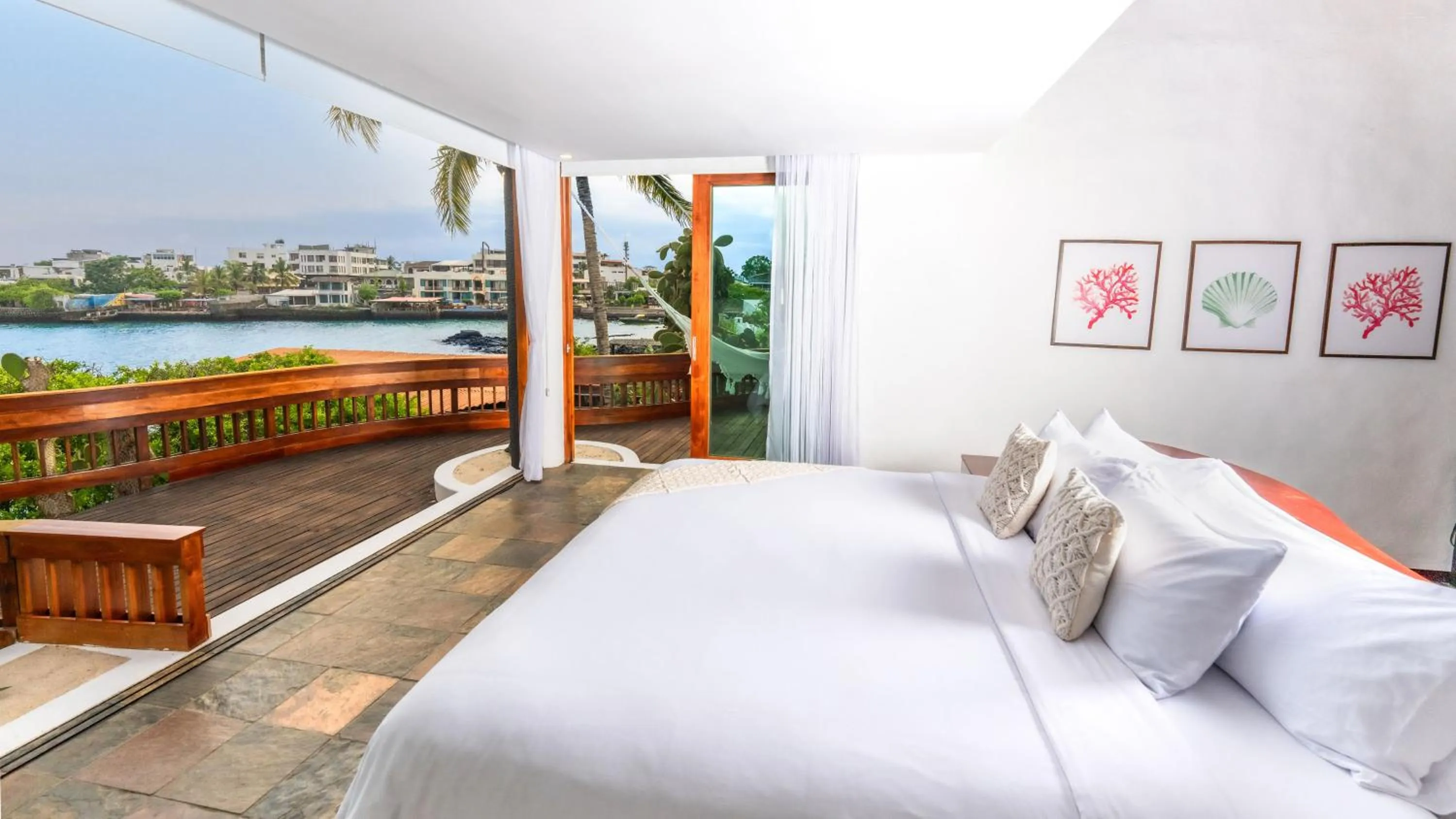 Bedroom, Bed in Hotel Villa Escalesia Galapagos