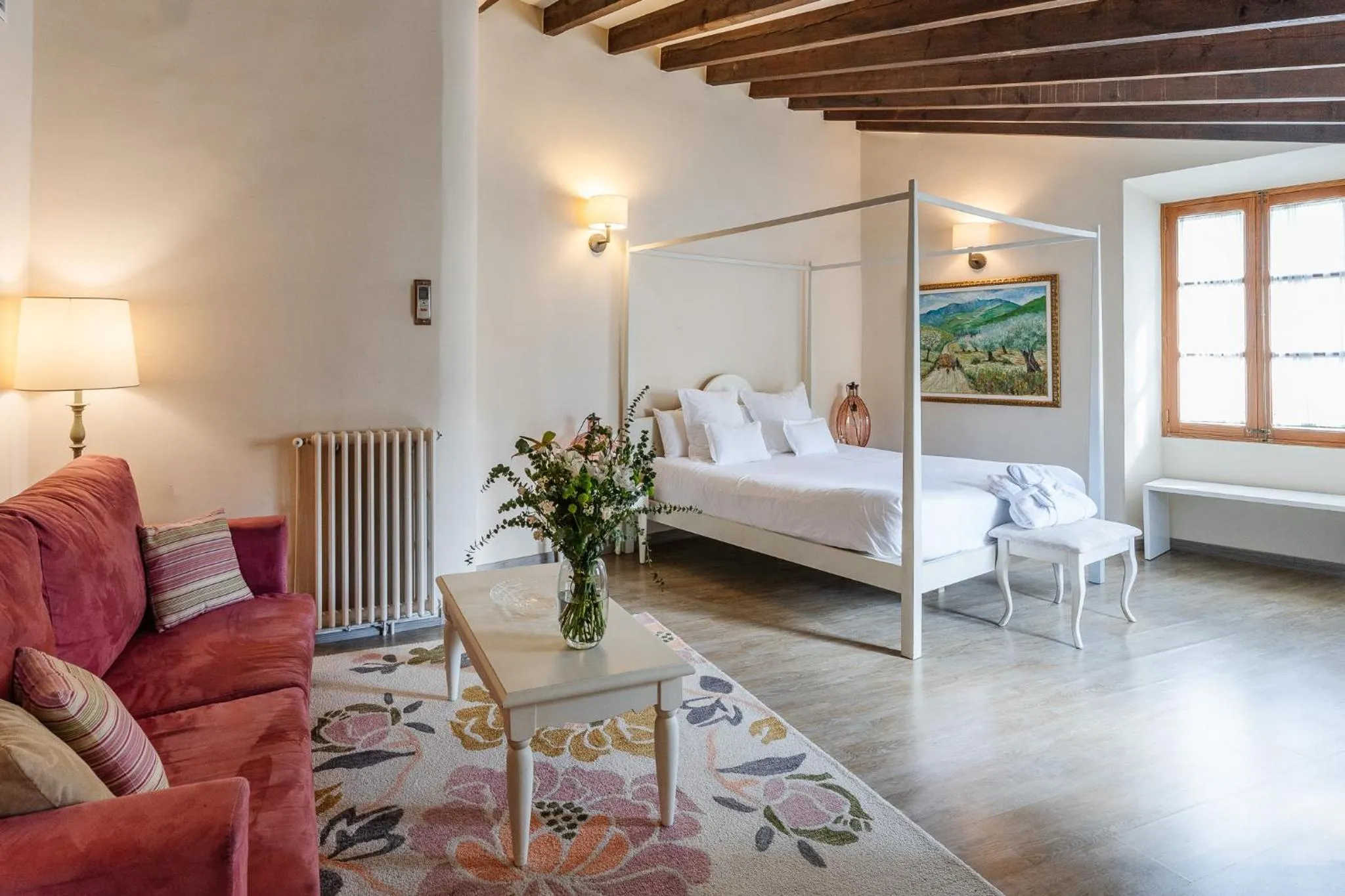 Photo of the whole room, Bed in Hotel Can Abril