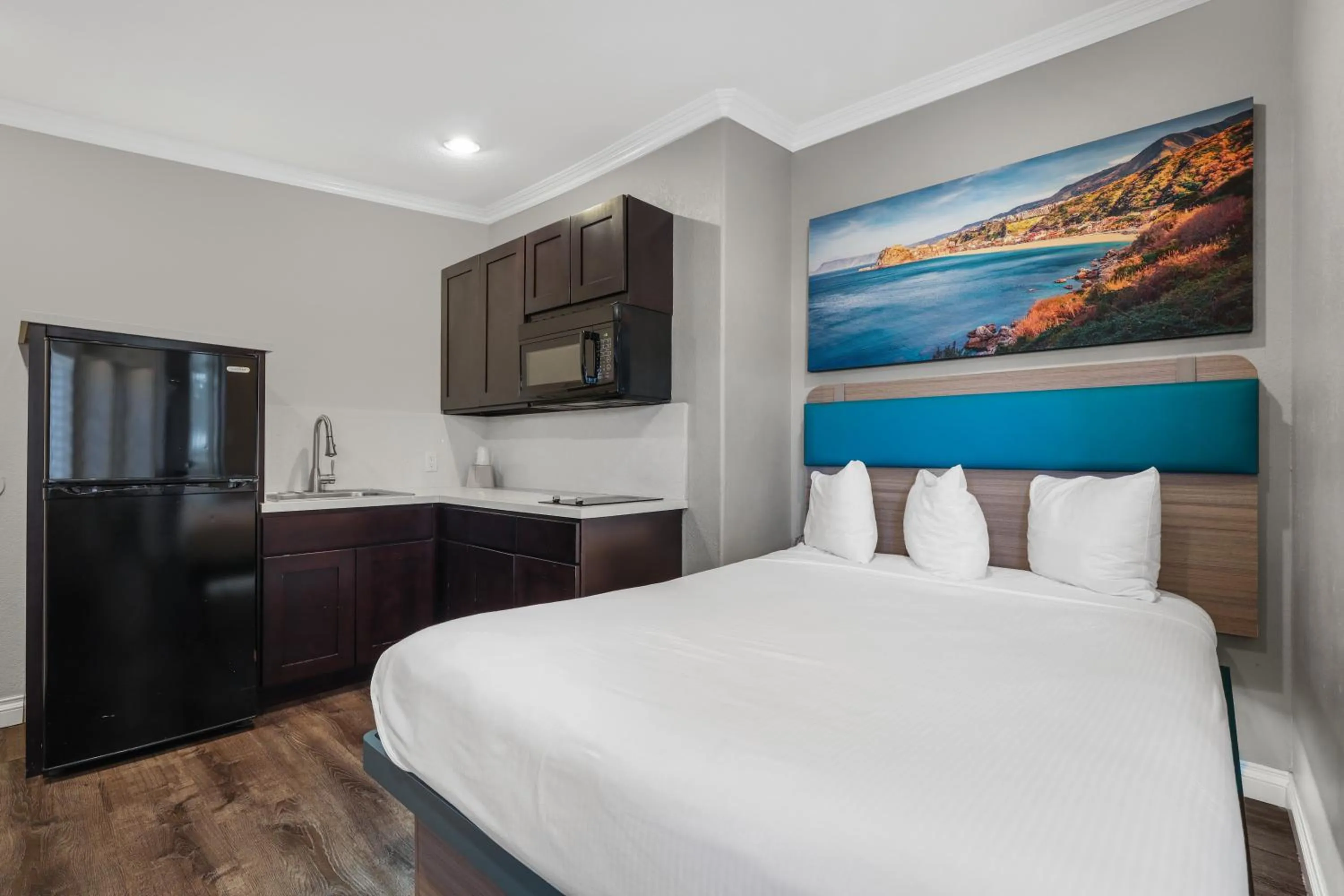 Bed in Motel Mediteran