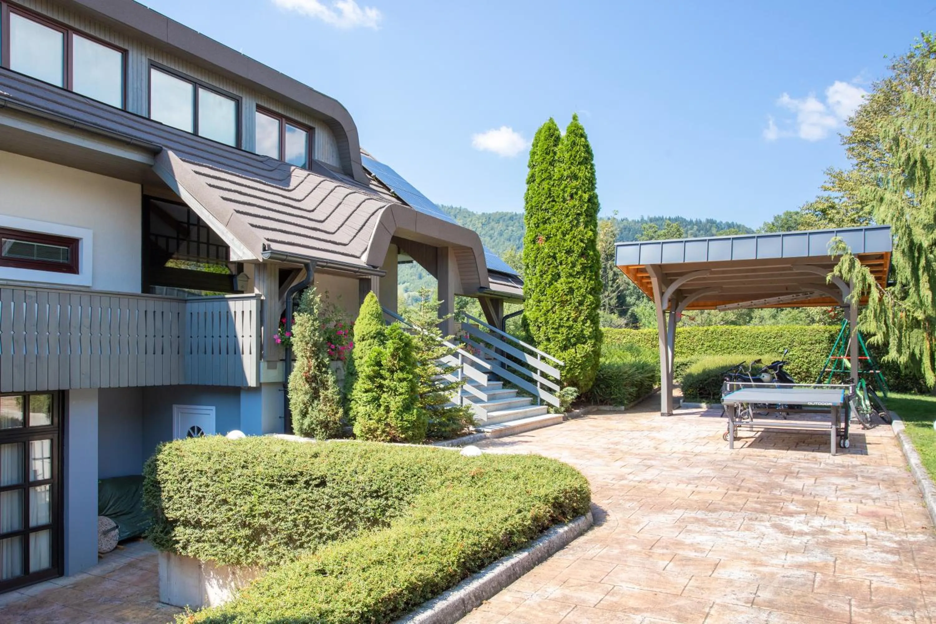 Property building in Pension Bled