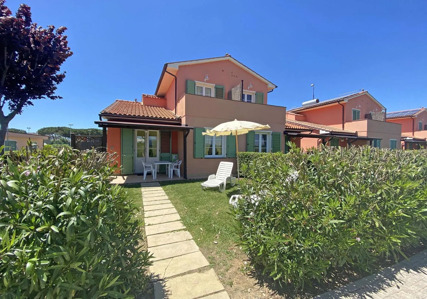 Property building in Rosa Dei Venti