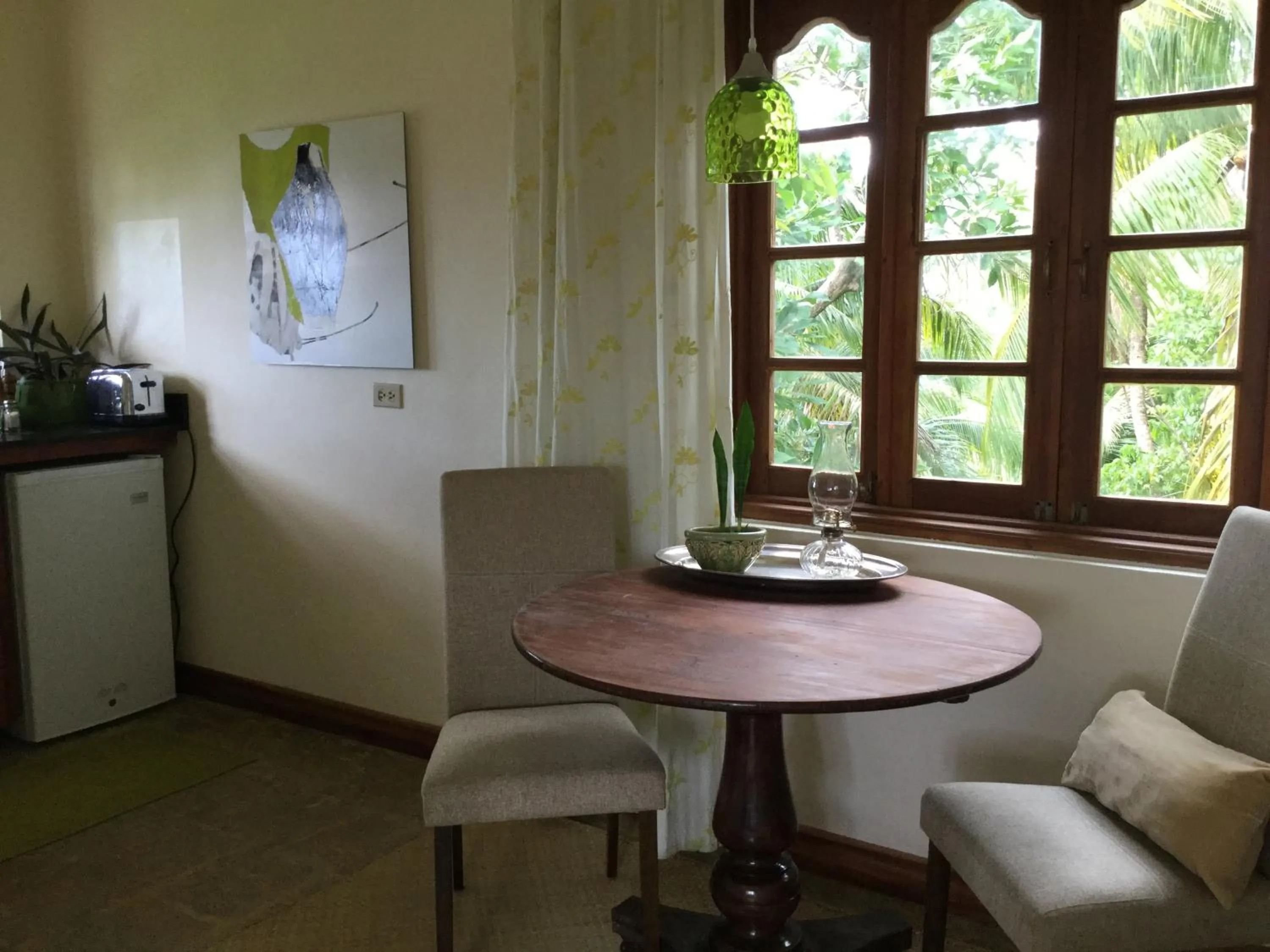 Dining area in Fantastic views at Friends