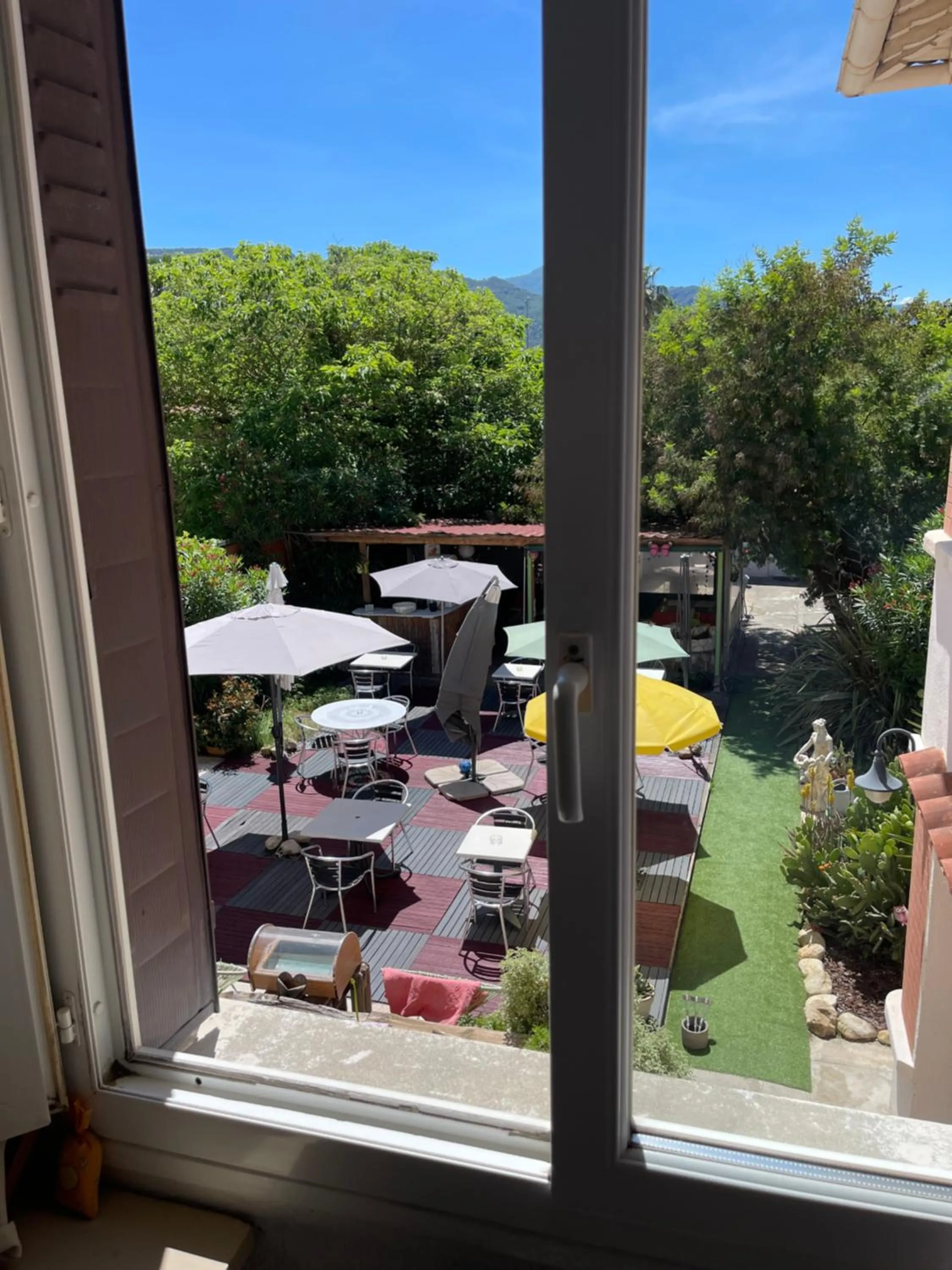 Garden in Hotel Clair Logis