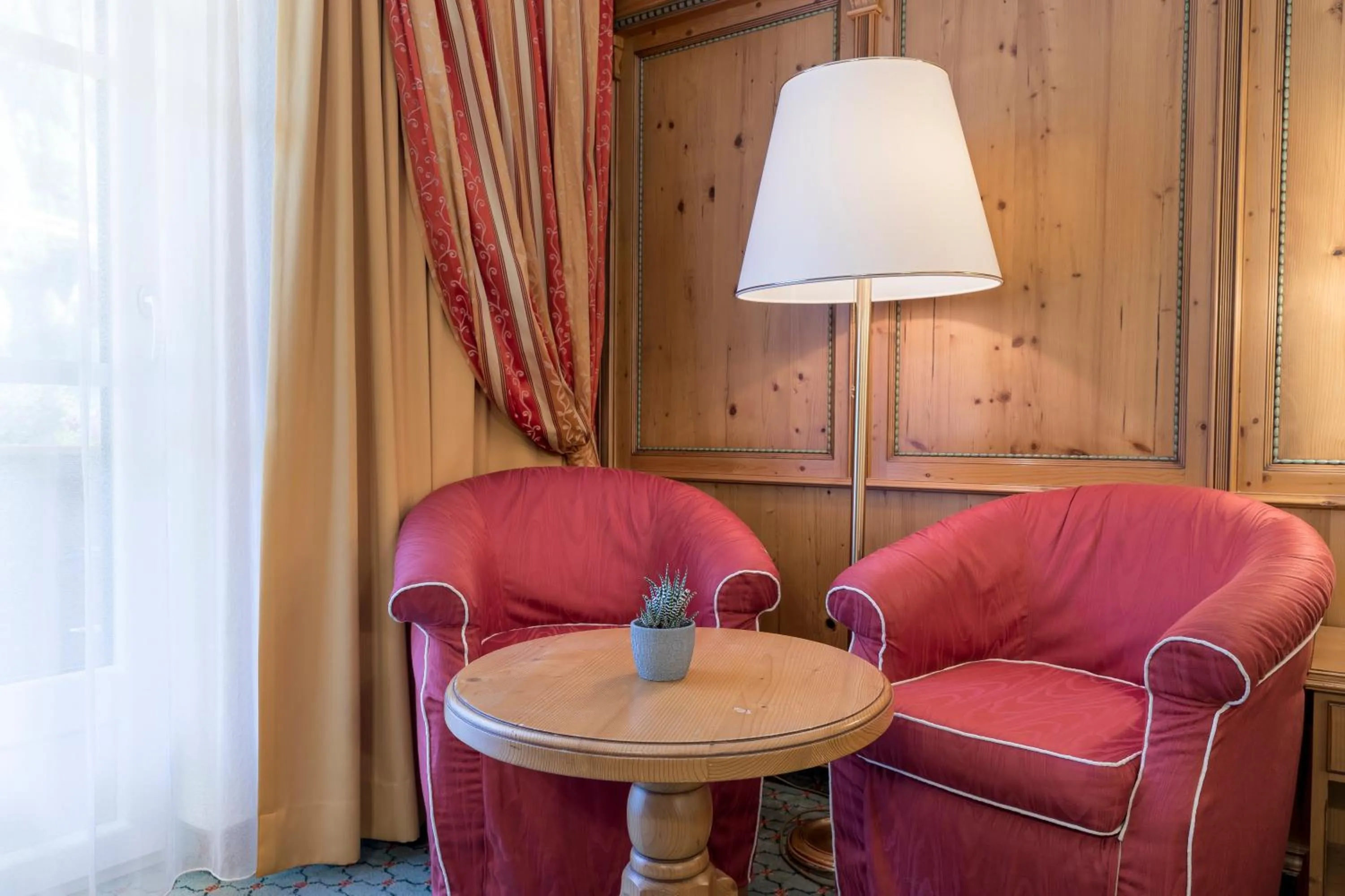 Photo of the whole room in Hotel Alte Post