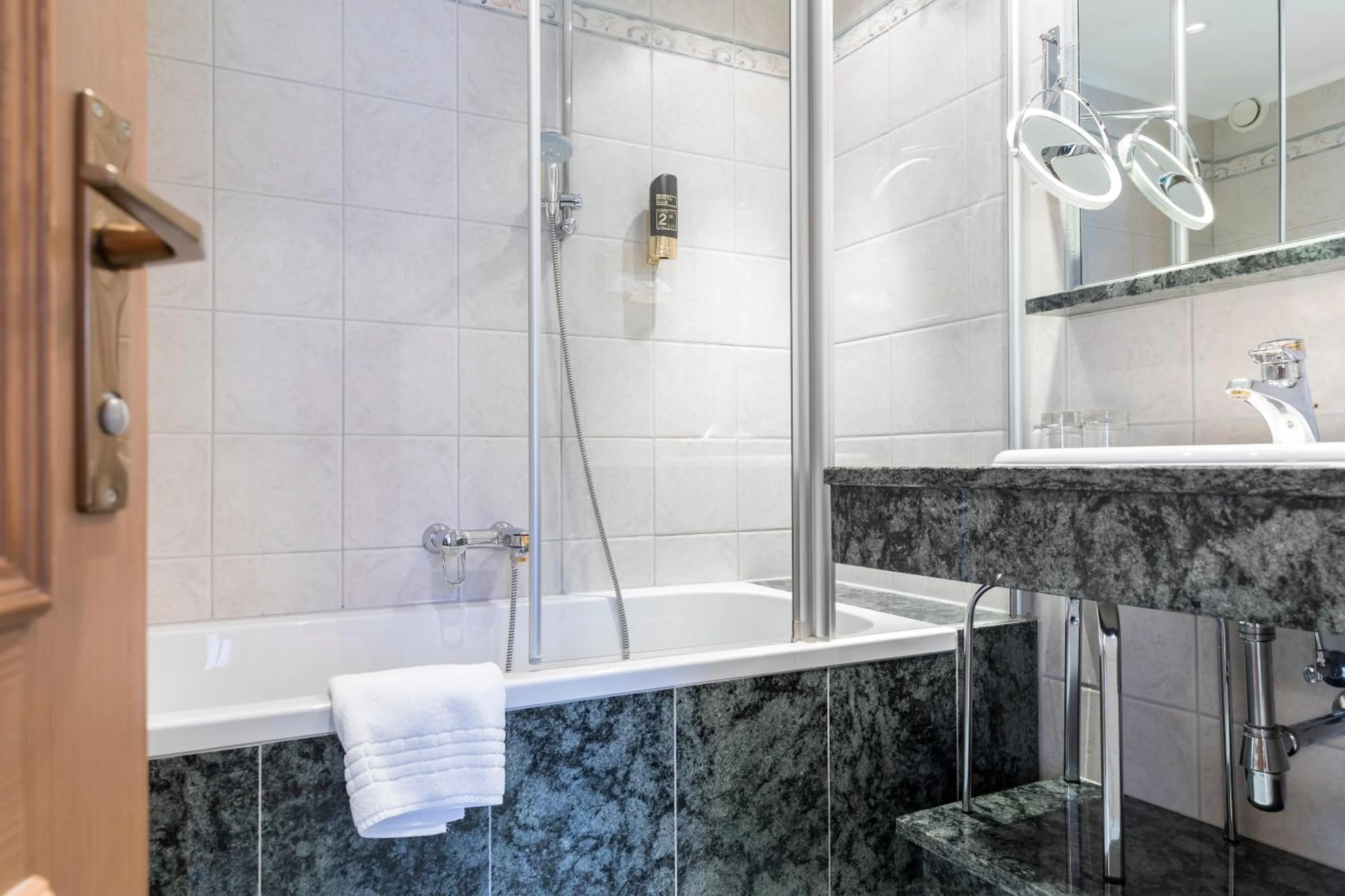 Bathroom in Hotel Alte Post