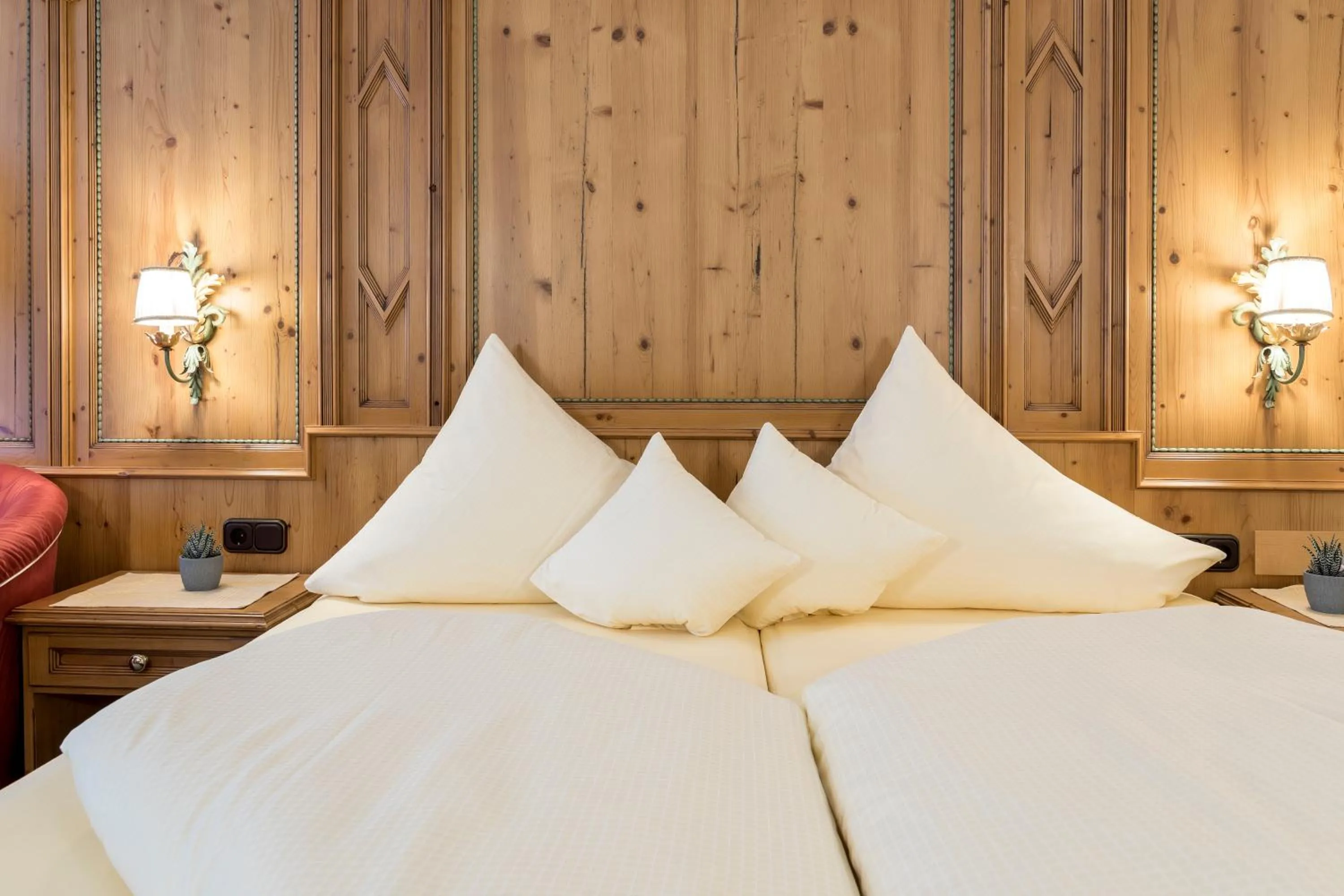 Photo of the whole room, Bed in Hotel Alte Post