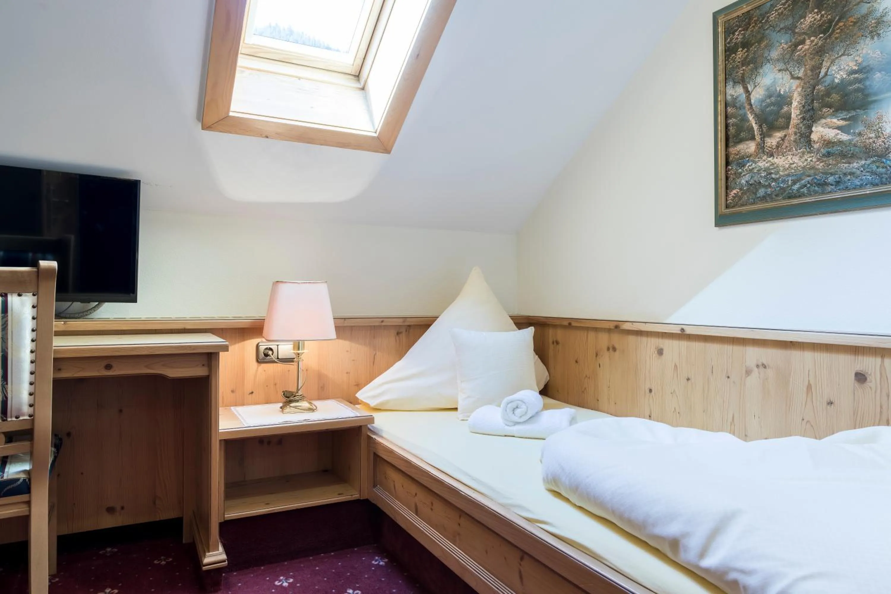 Photo of the whole room, Bed in Hotel Alte Post