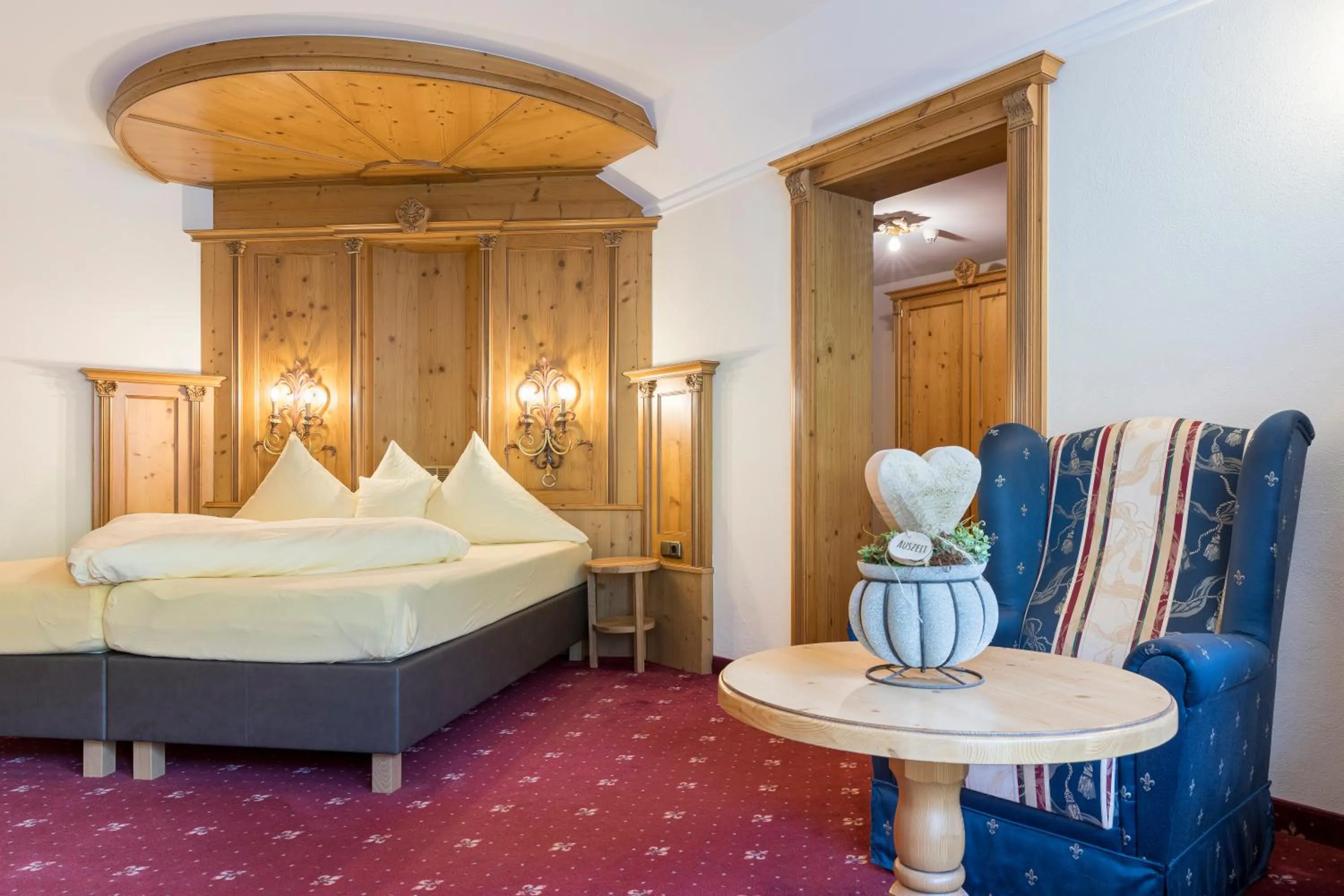 Photo of the whole room, Bed in Hotel Alte Post