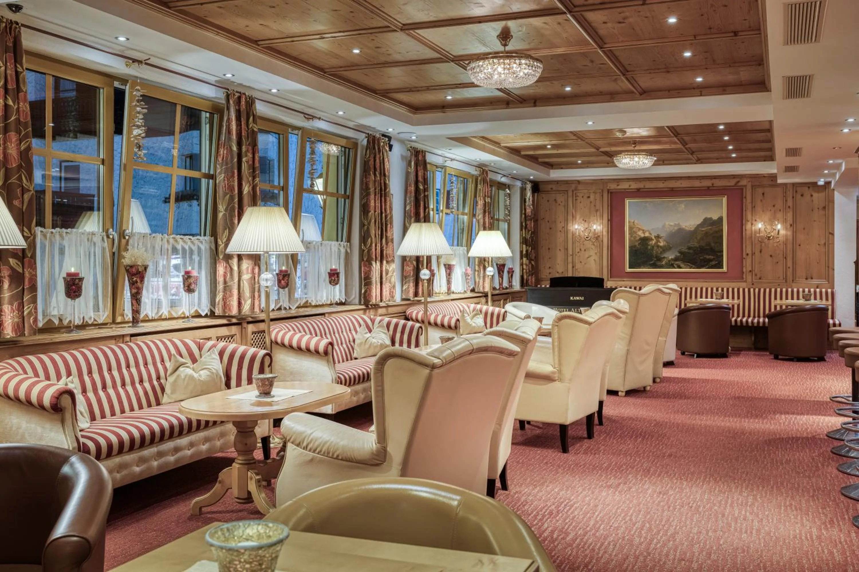 Communal lounge/ TV room in Hotel Alte Post