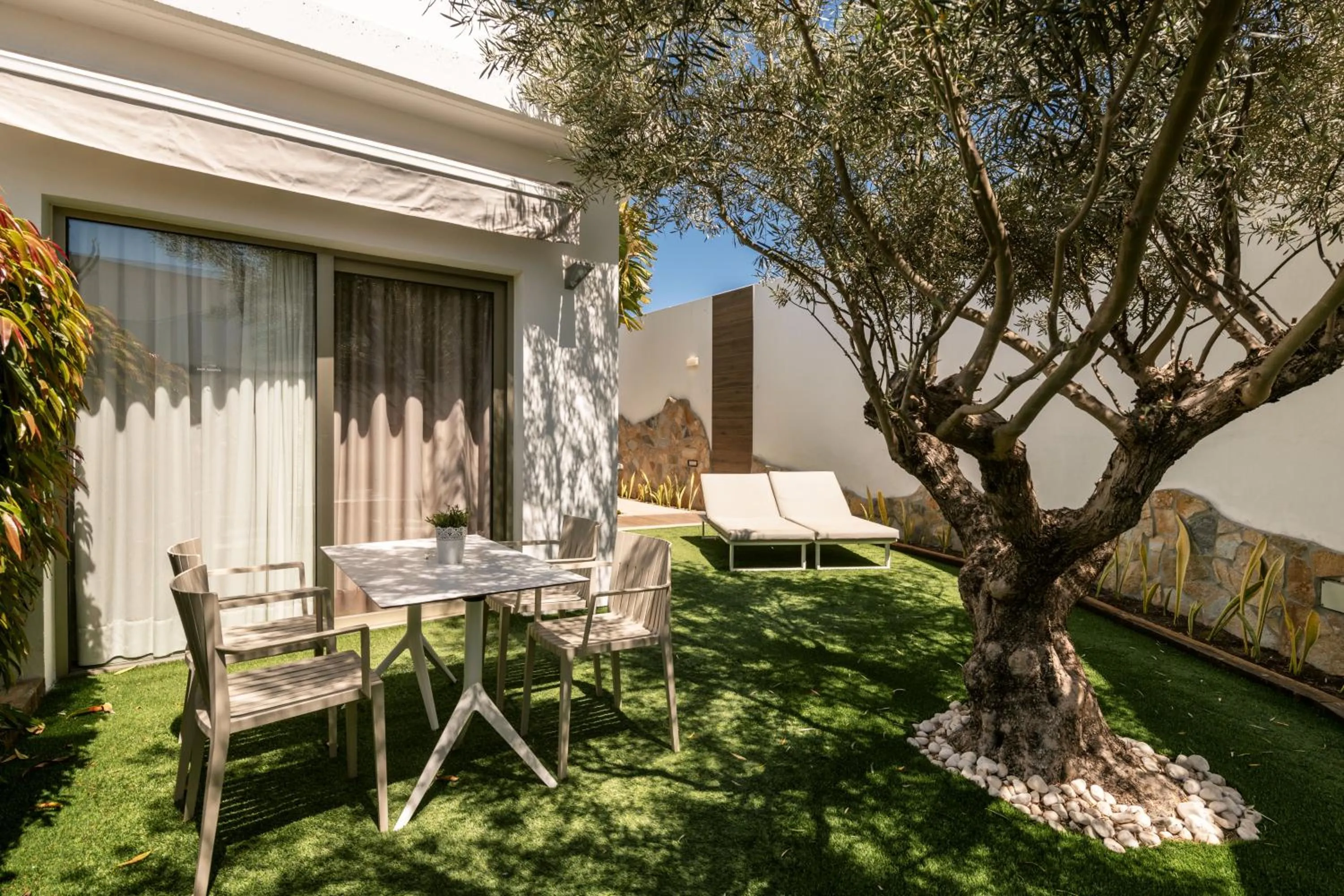 Garden in Silvi Villas by TAM Resorts