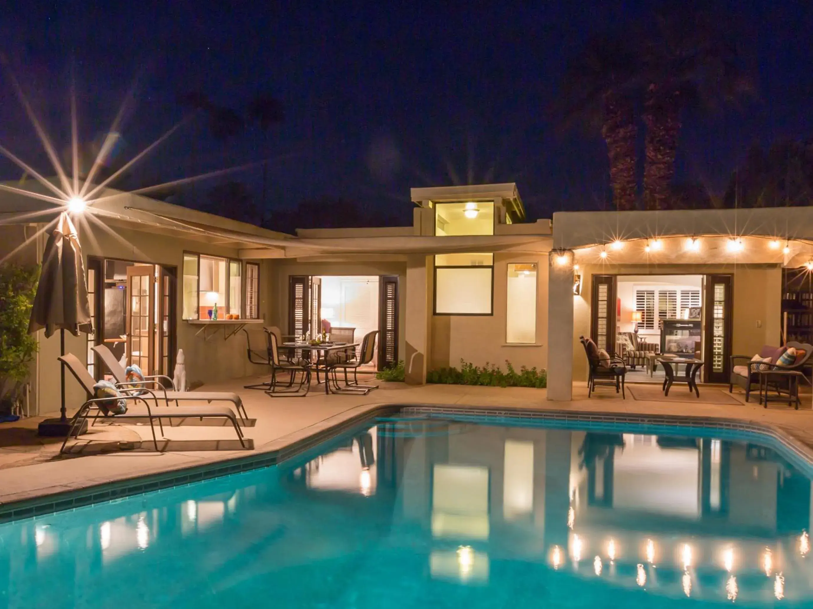 Reeves Garden House by ACME House Company Reeves Garden House by ACME House Company