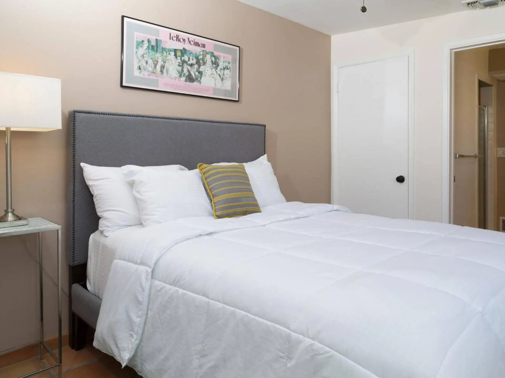 Bed in Reeves Garden House by ACME House Company