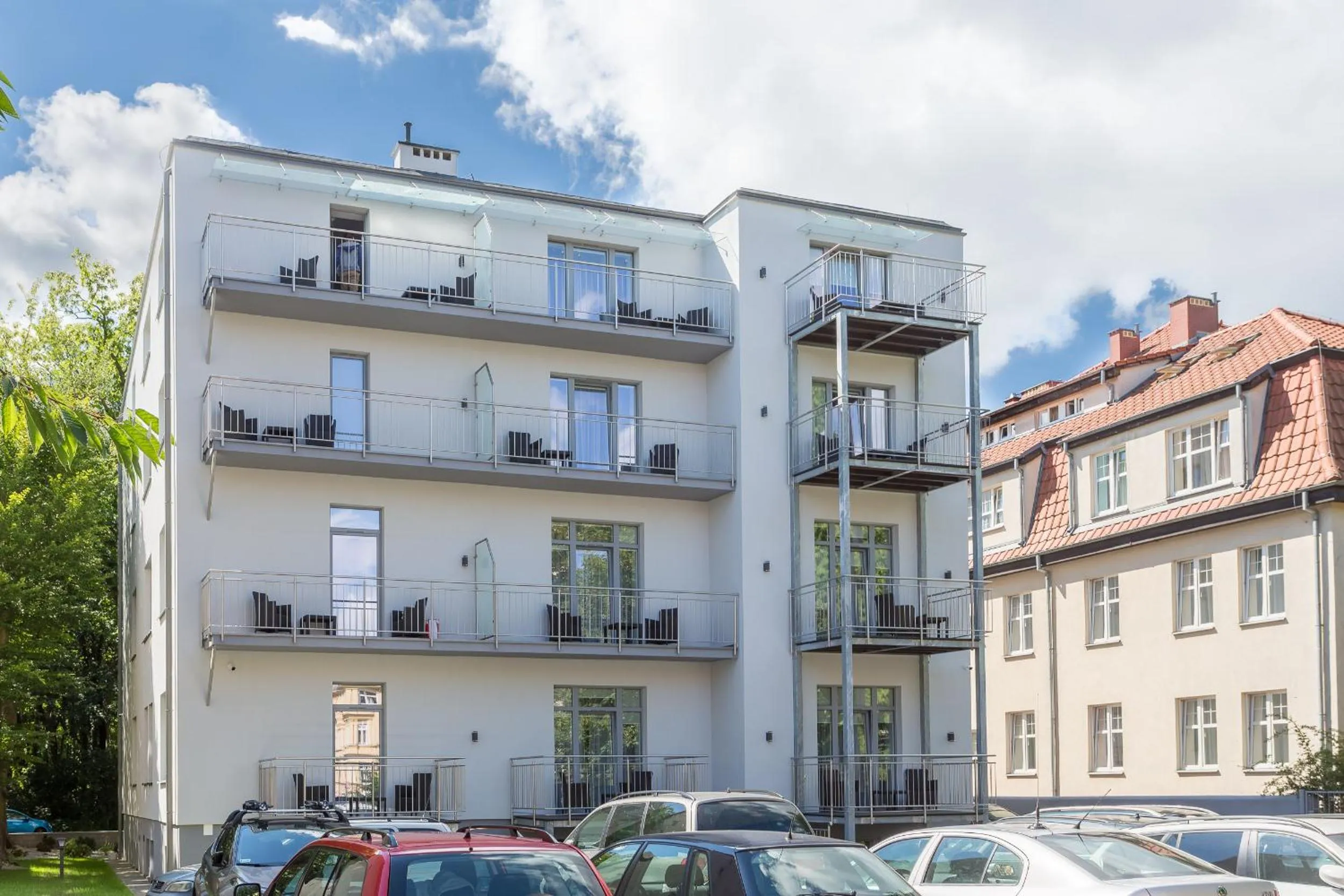 Property building in Panorama Park