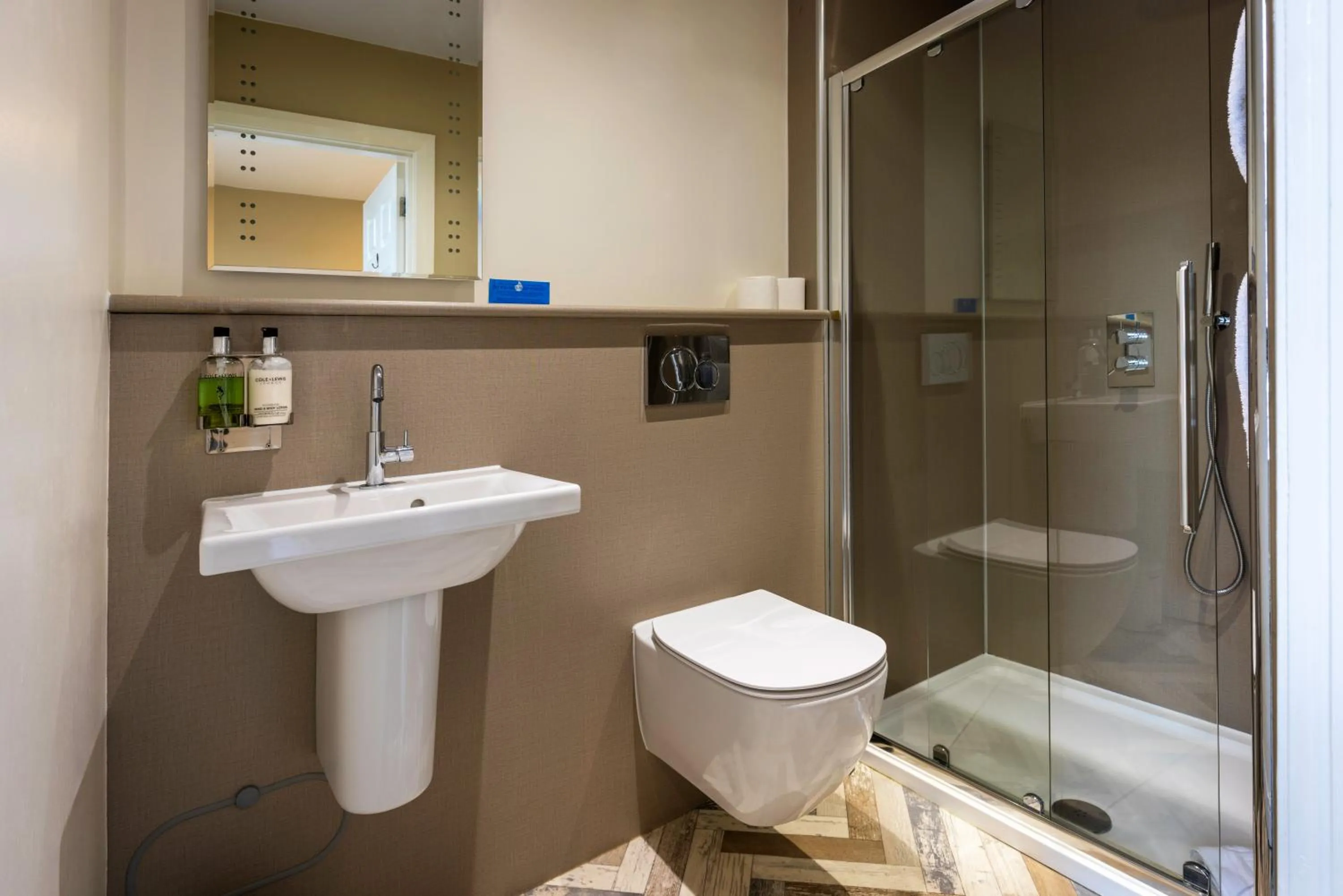 Bathroom in The Royal Station Hotel