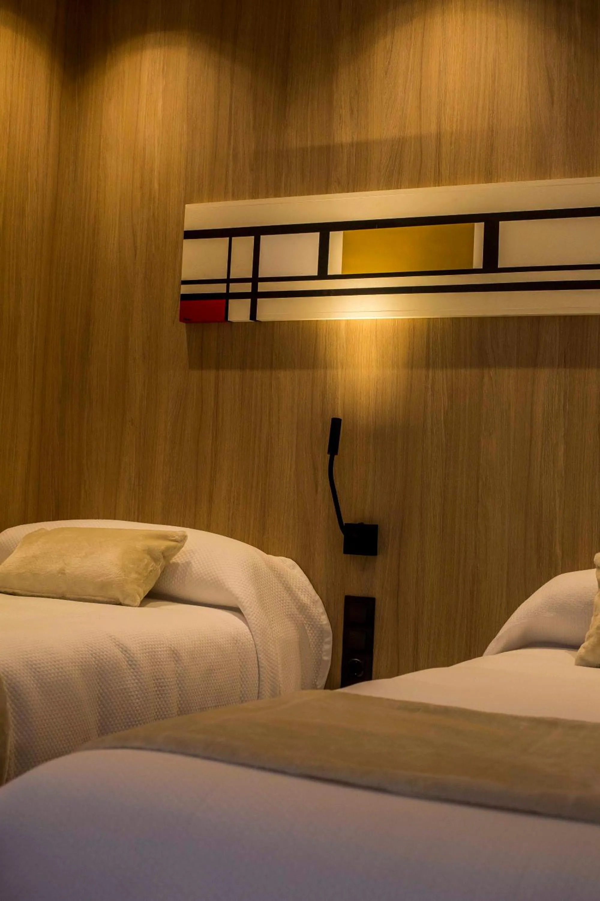 Decorative detail, Bed in Hostal Sevilla Santa Justa - Adults only