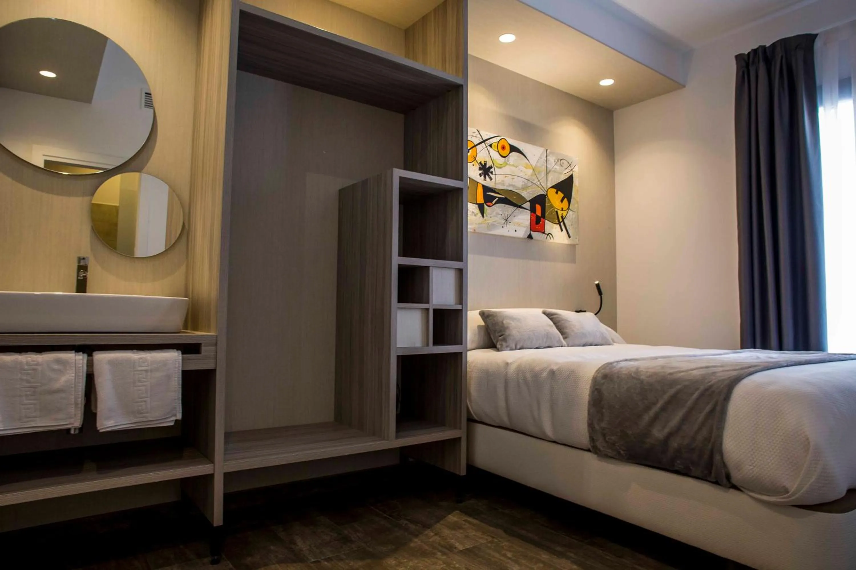 Decorative detail, Bed in Hostal Sevilla Santa Justa - Adults only