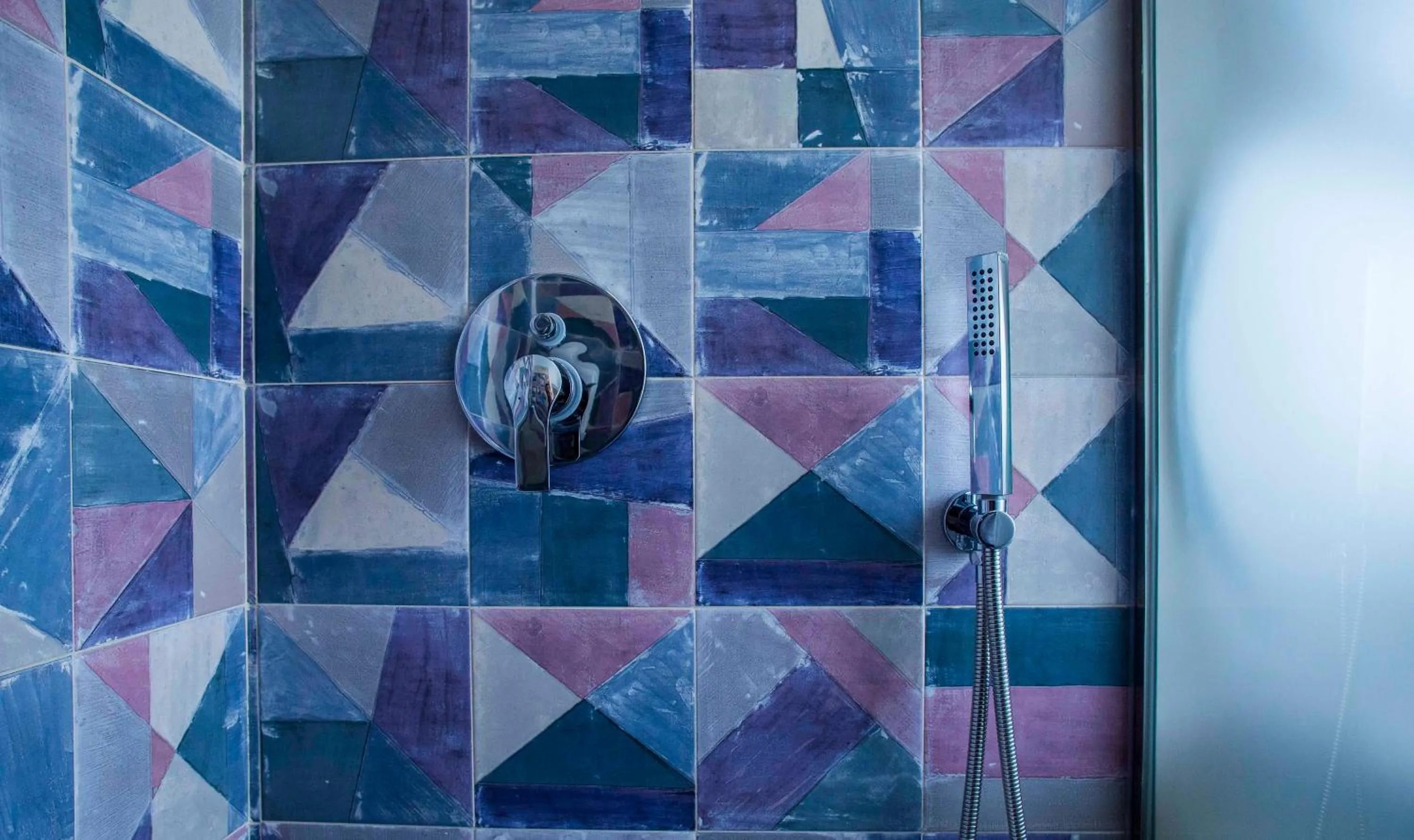 Shower in Hostal Sevilla Santa Justa - Adults only