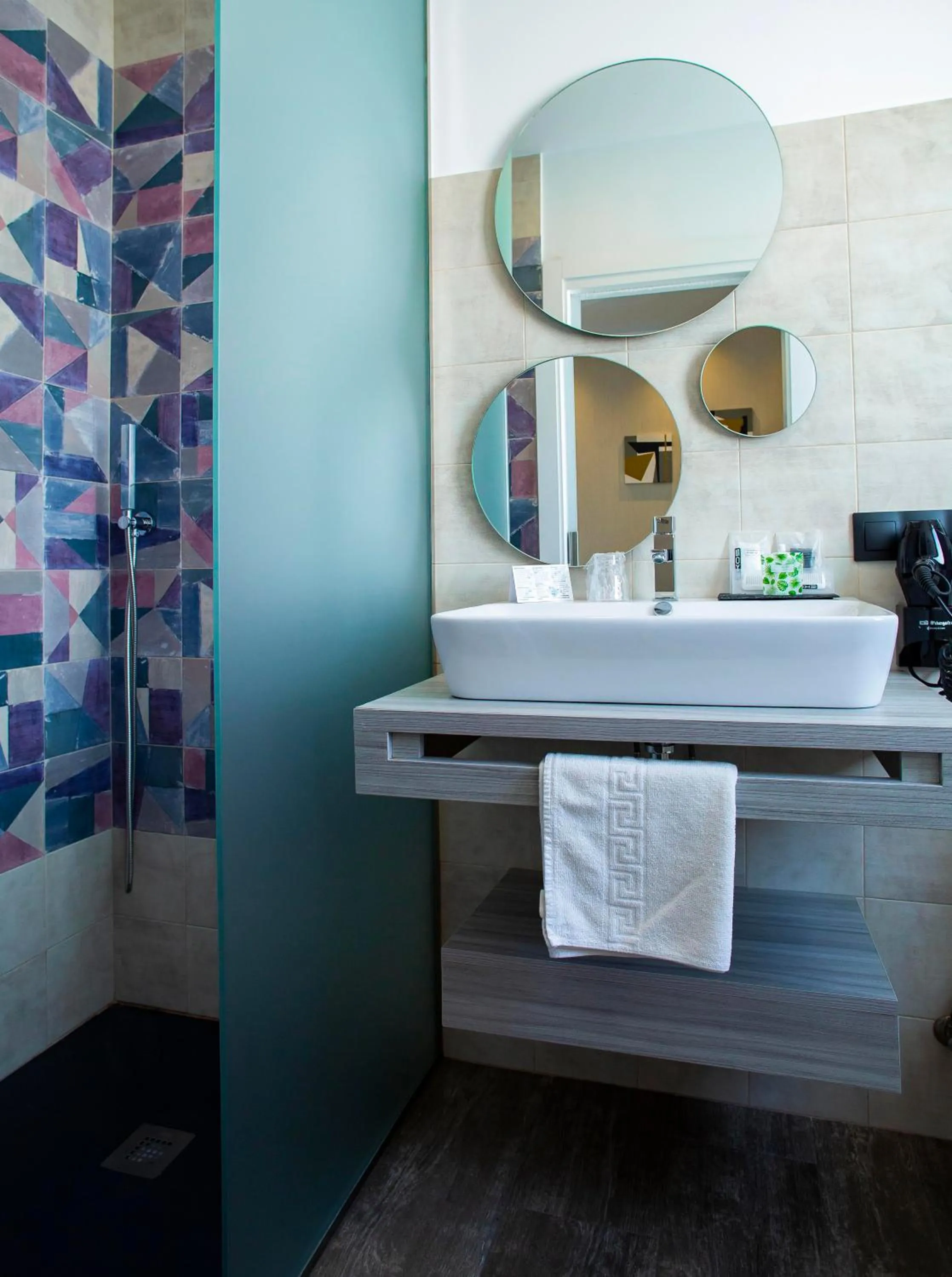 Bathroom in Hostal Sevilla Santa Justa - Adults only