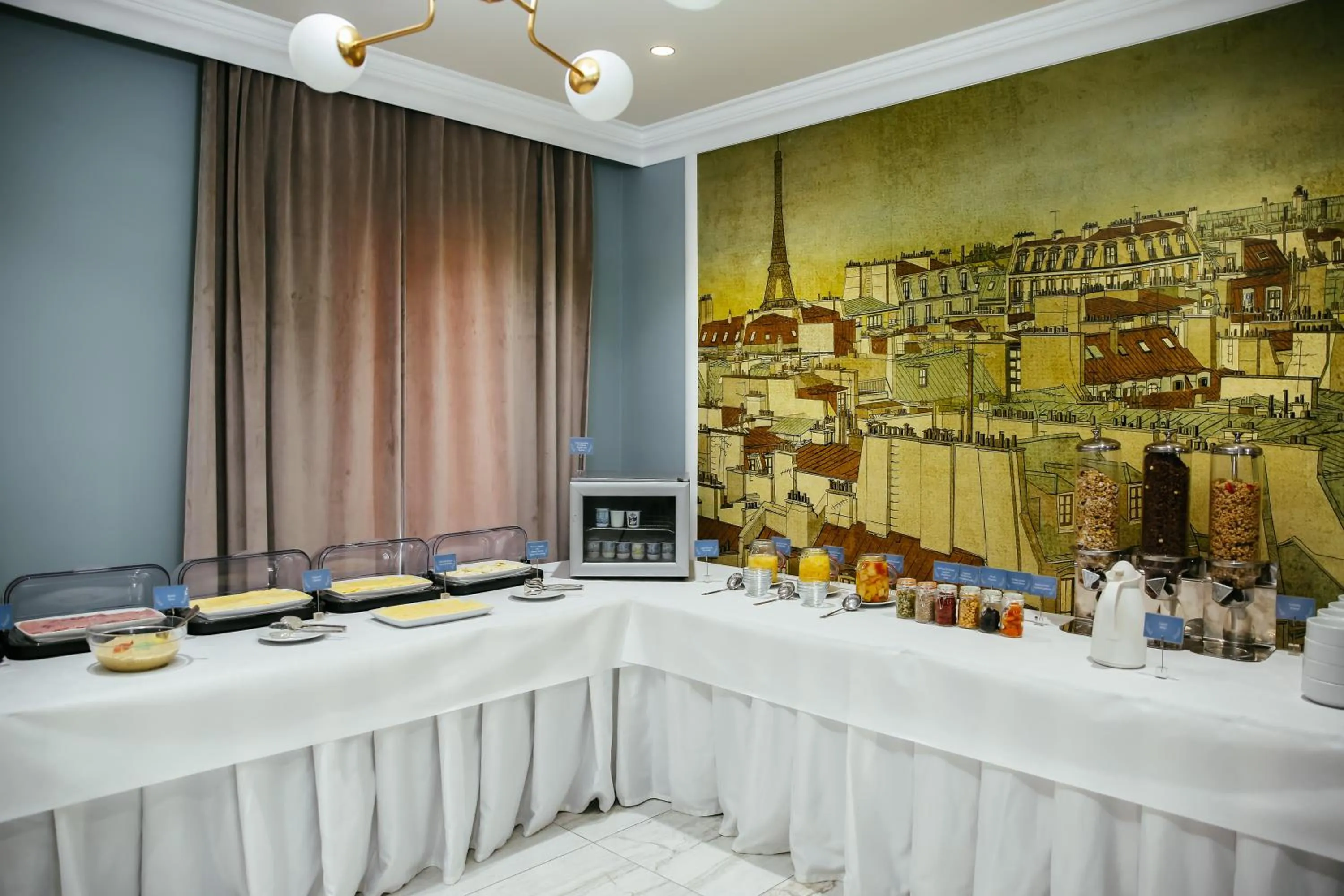 Breakfast in Royal Class Hotel