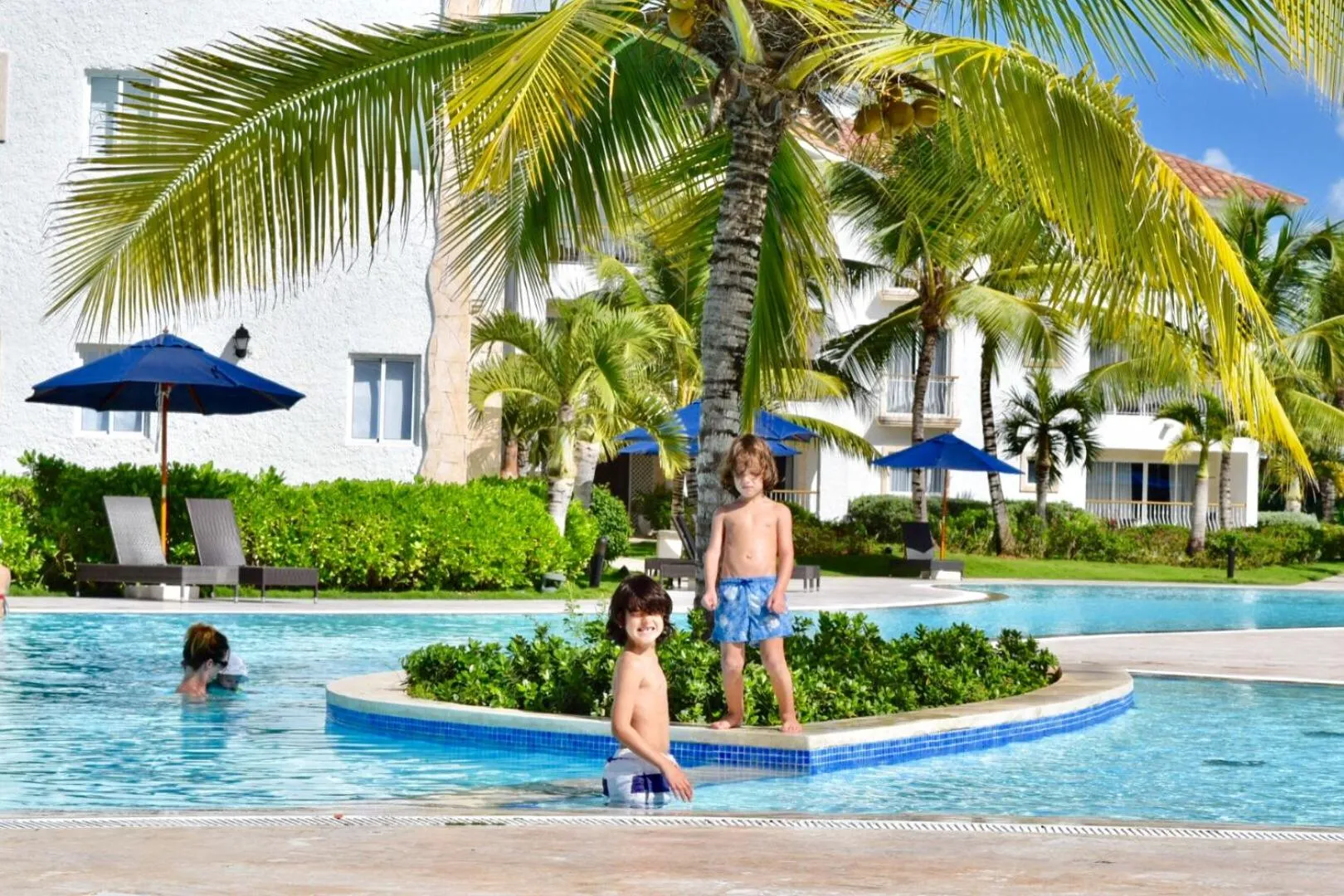 Amazing Views 2BR @CadaquesCaribe Bayahibe