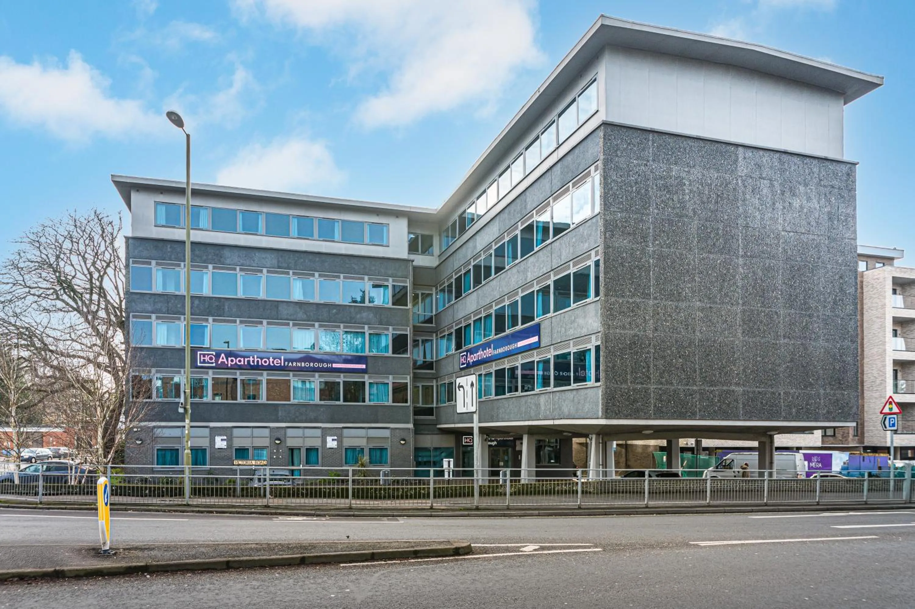 Property building in HQ Aparthotel Farnborough