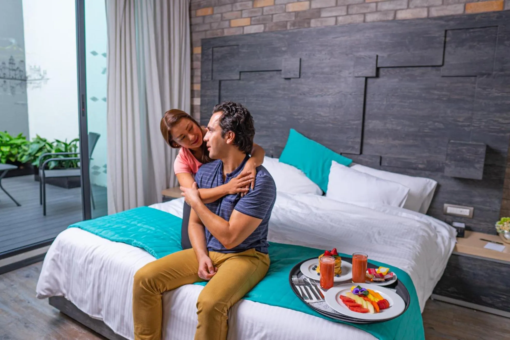 People, Bed in Hotel Punto MX