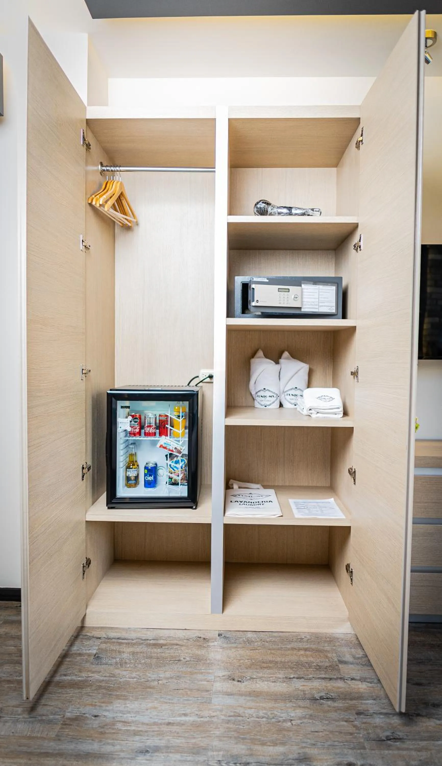 Property building in Hotel Punto MX