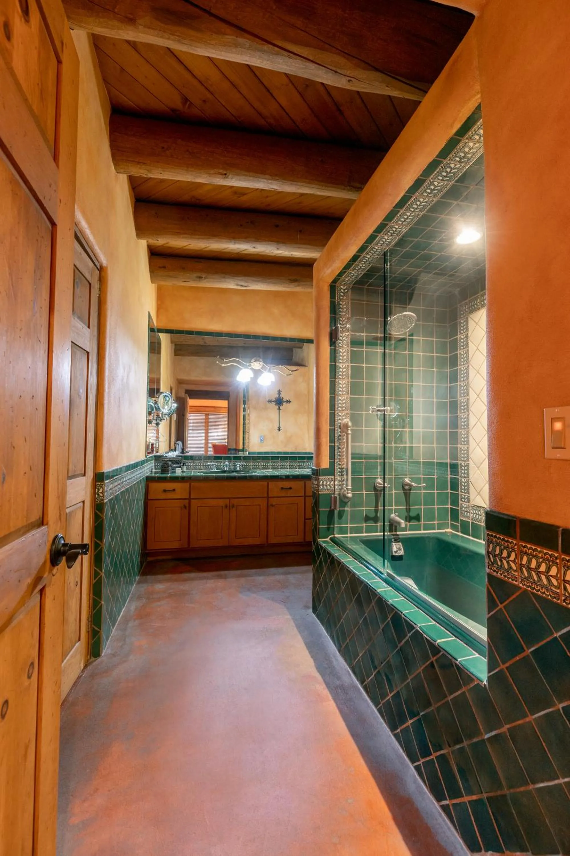 El Monte Sagrado Resort & Spa