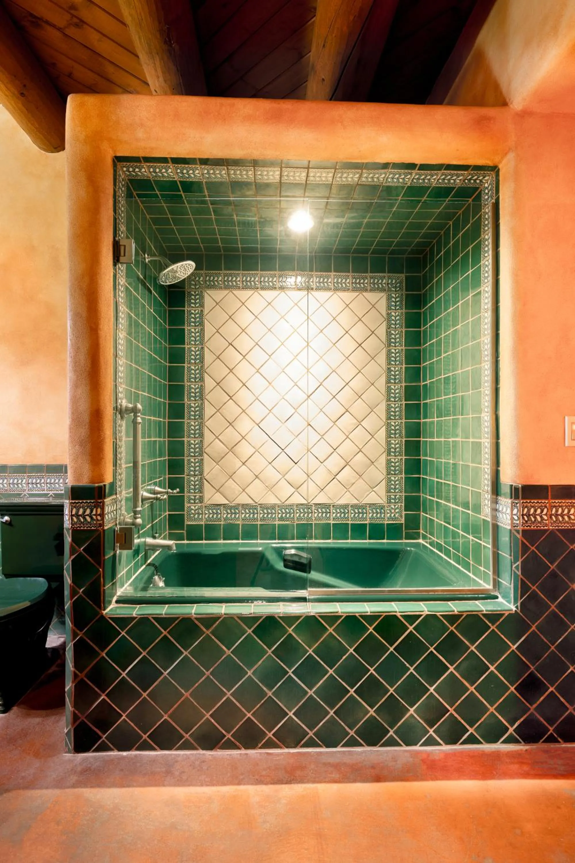 El Monte Sagrado Resort & Spa