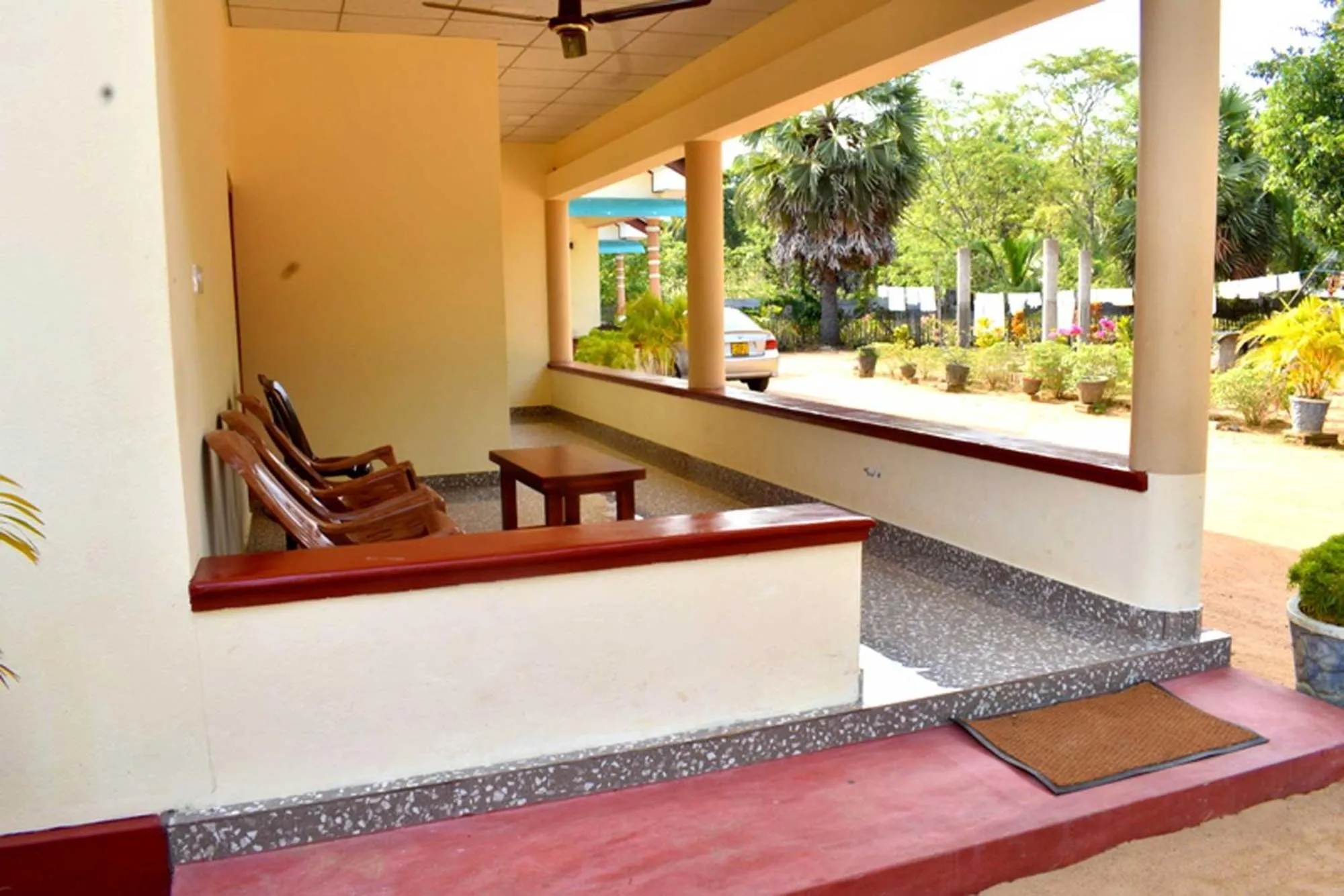 Balcony/Terrace in Yaswi Guest House