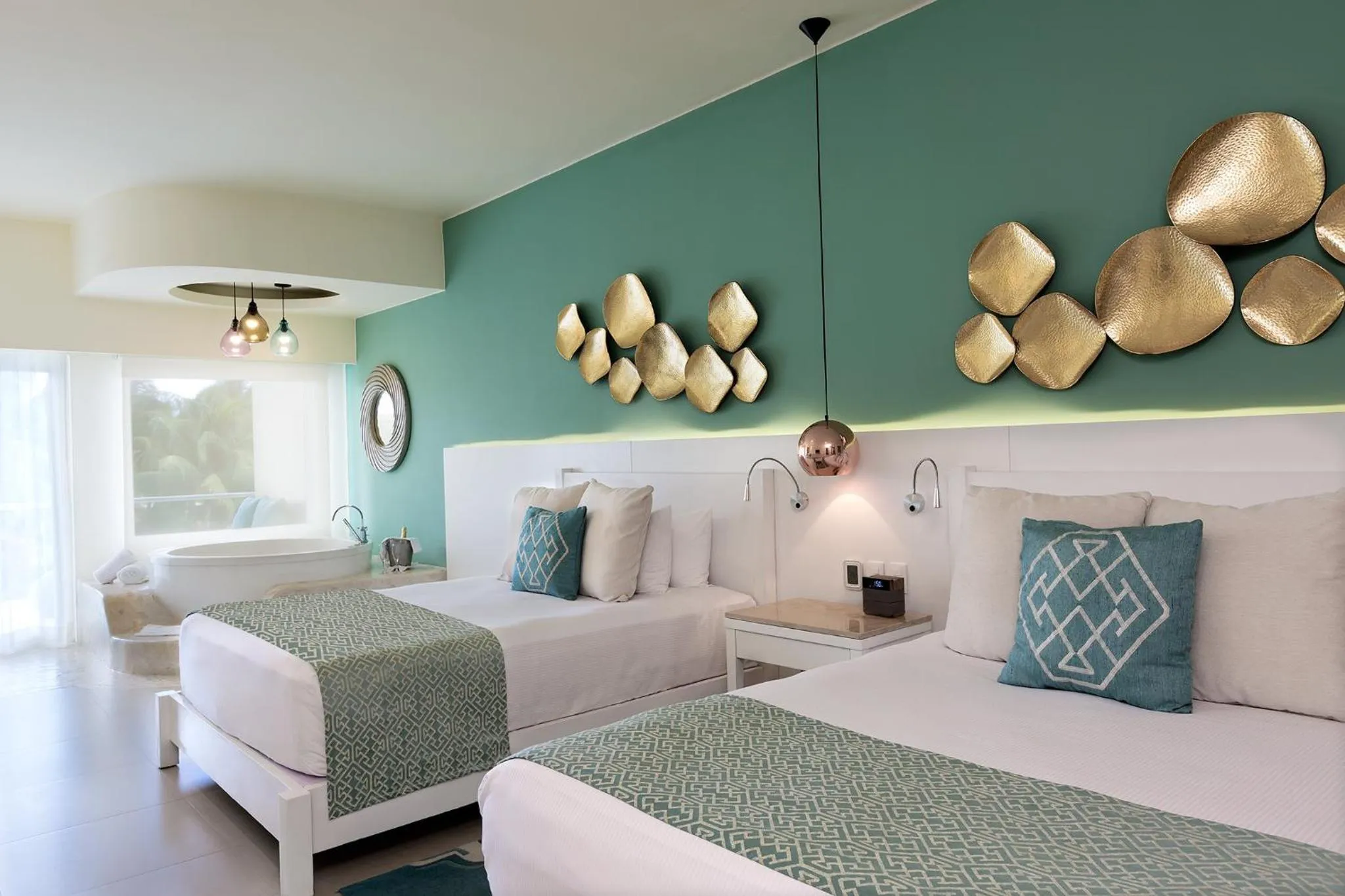 Photo of the whole room, Bed in Palmar Beach Resort and Spa Riviera Maya - All Inclusive
