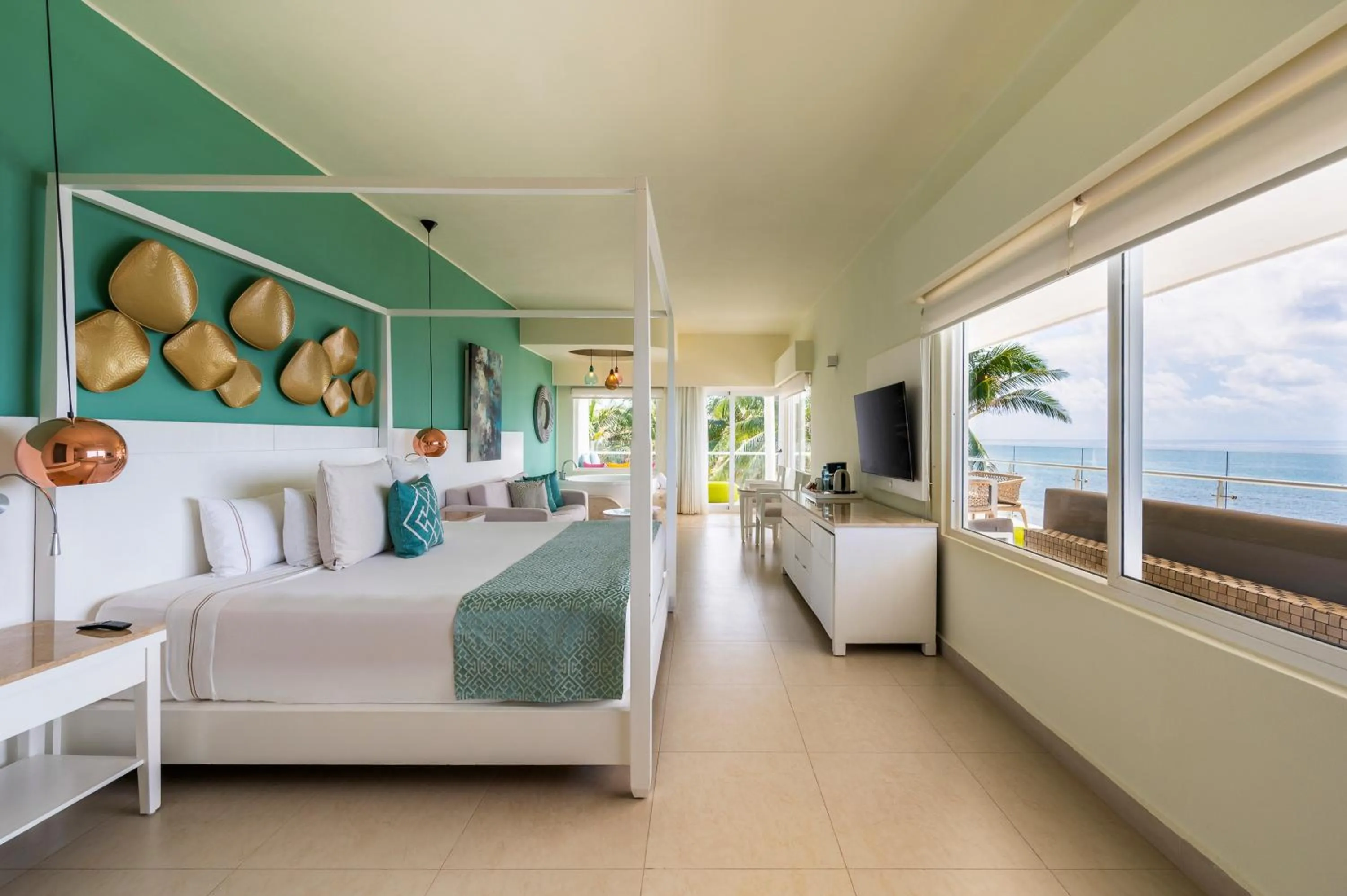 Bed in Iberostar Selection Riviera Cancun - All Inclusive