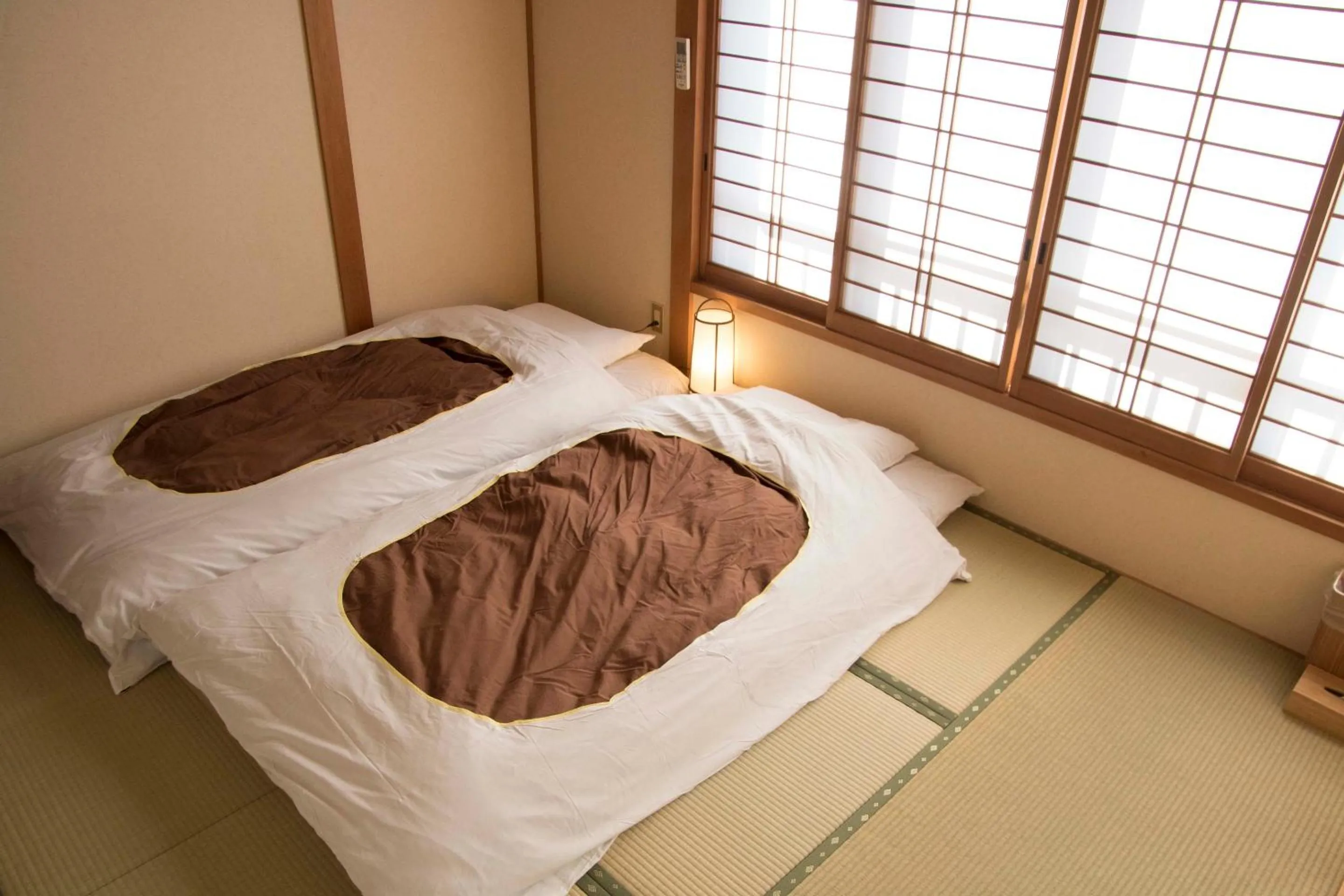 Photo of the whole room, Bed in J-Hoppers Kumano Yunomine Guesthouse