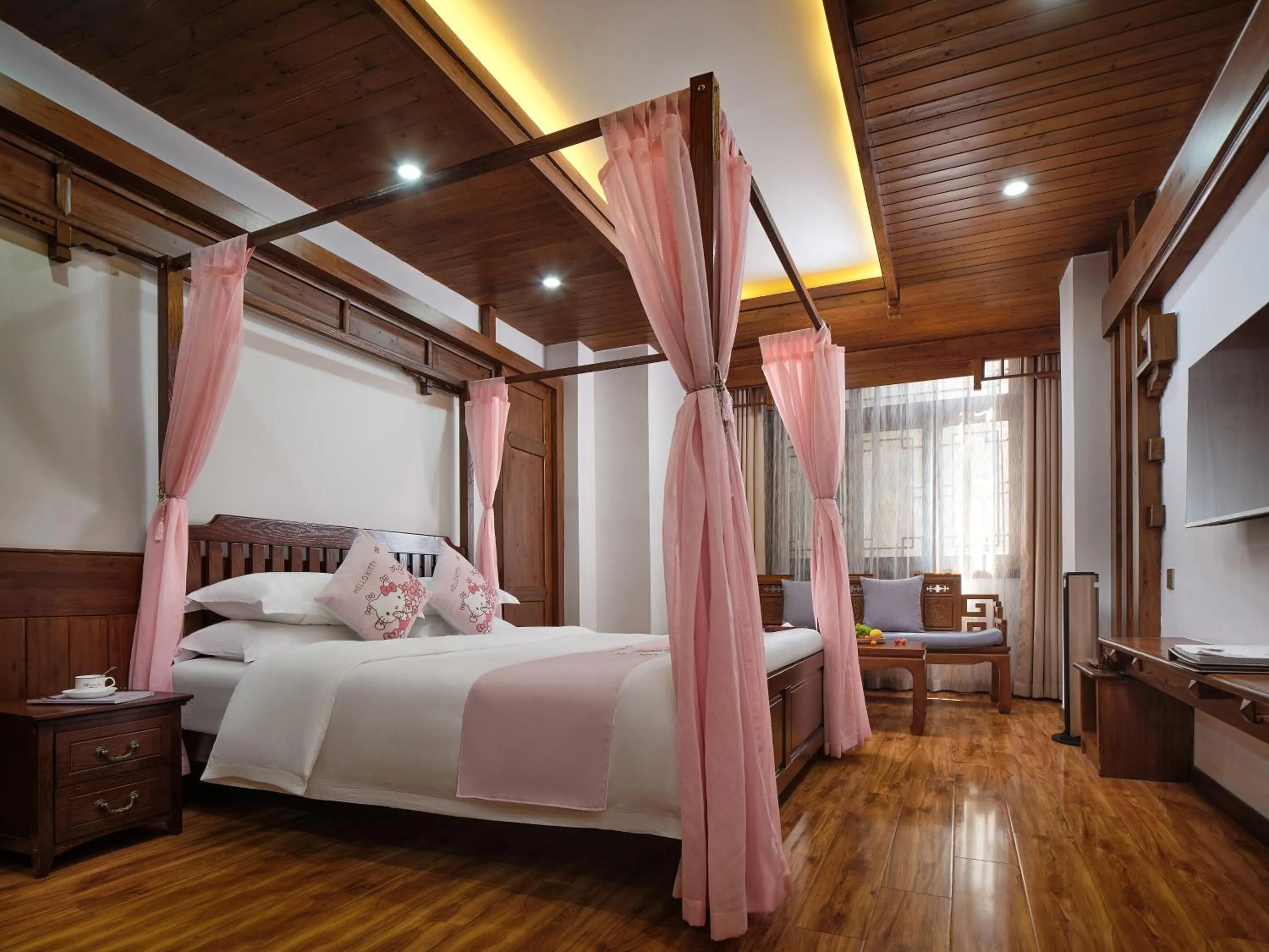 Bed in Lee's Boutique Resort
