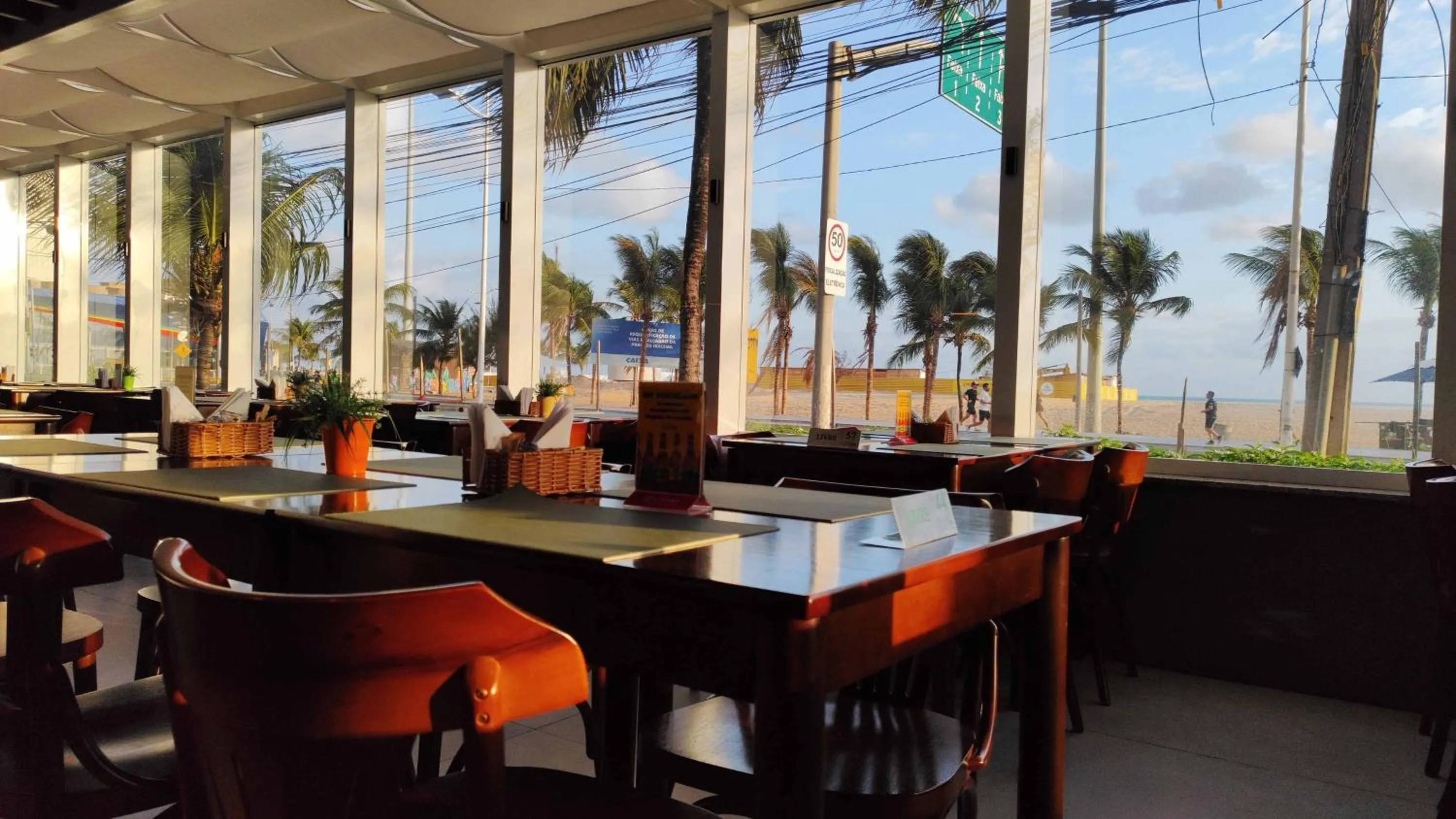 Restaurant/places to eat in Holiday Inn Fortaleza by IHG