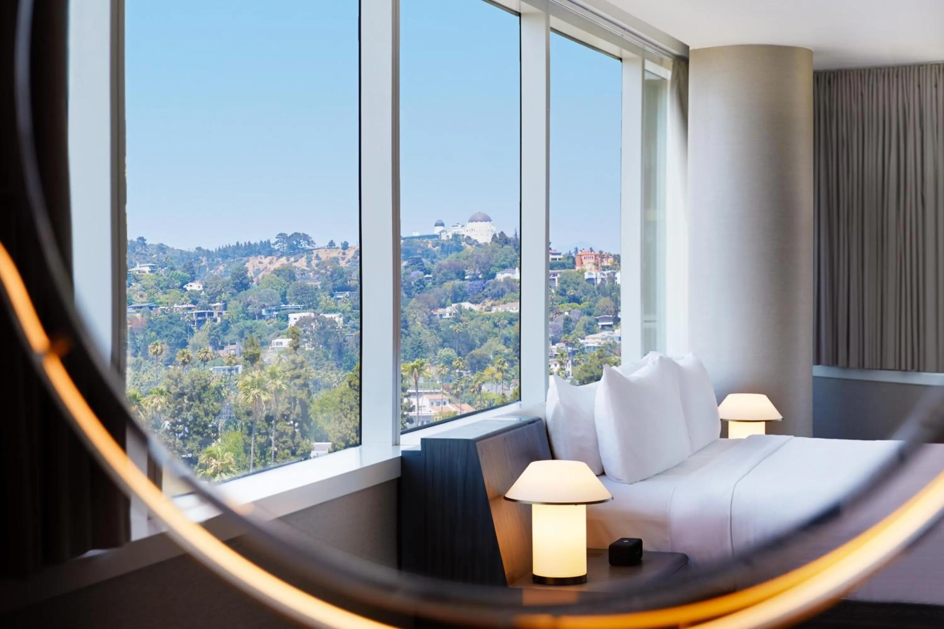 Bedroom in W Hollywood