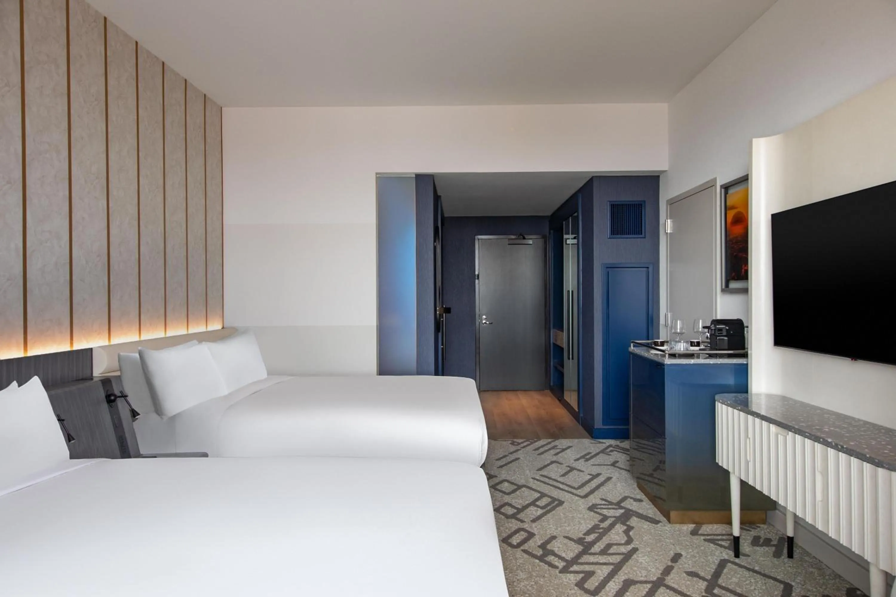 Photo of the whole room, Bed in W Hollywood